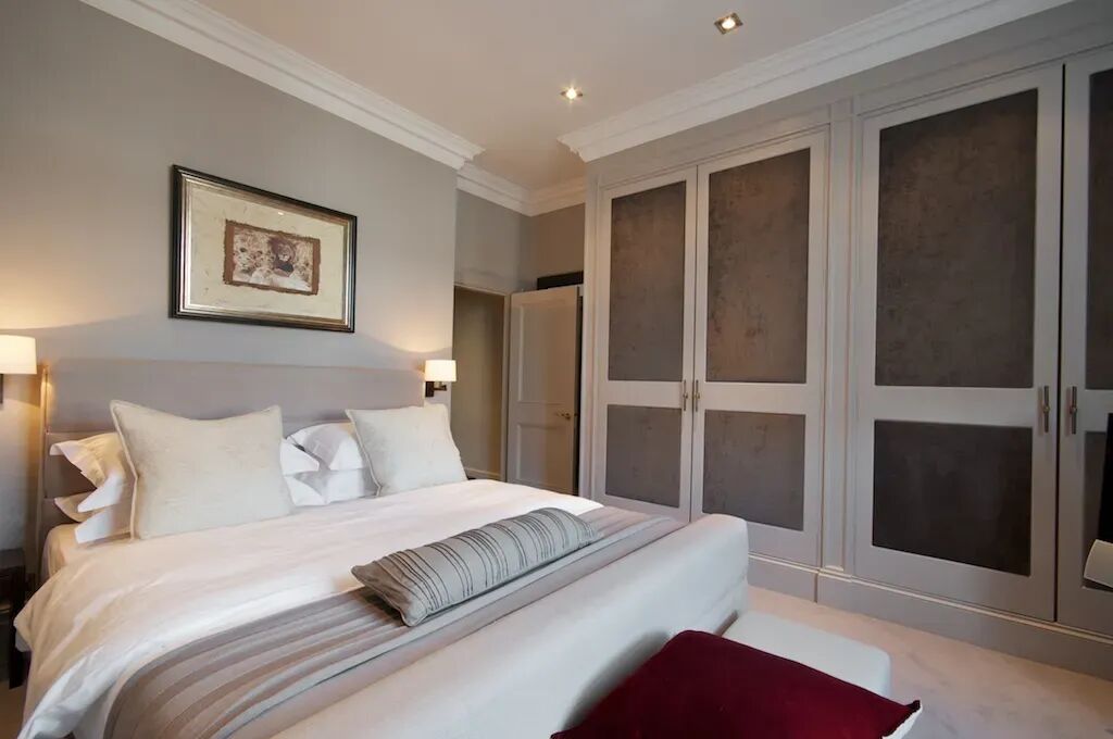 Cadogan Corner Gallary Image 4