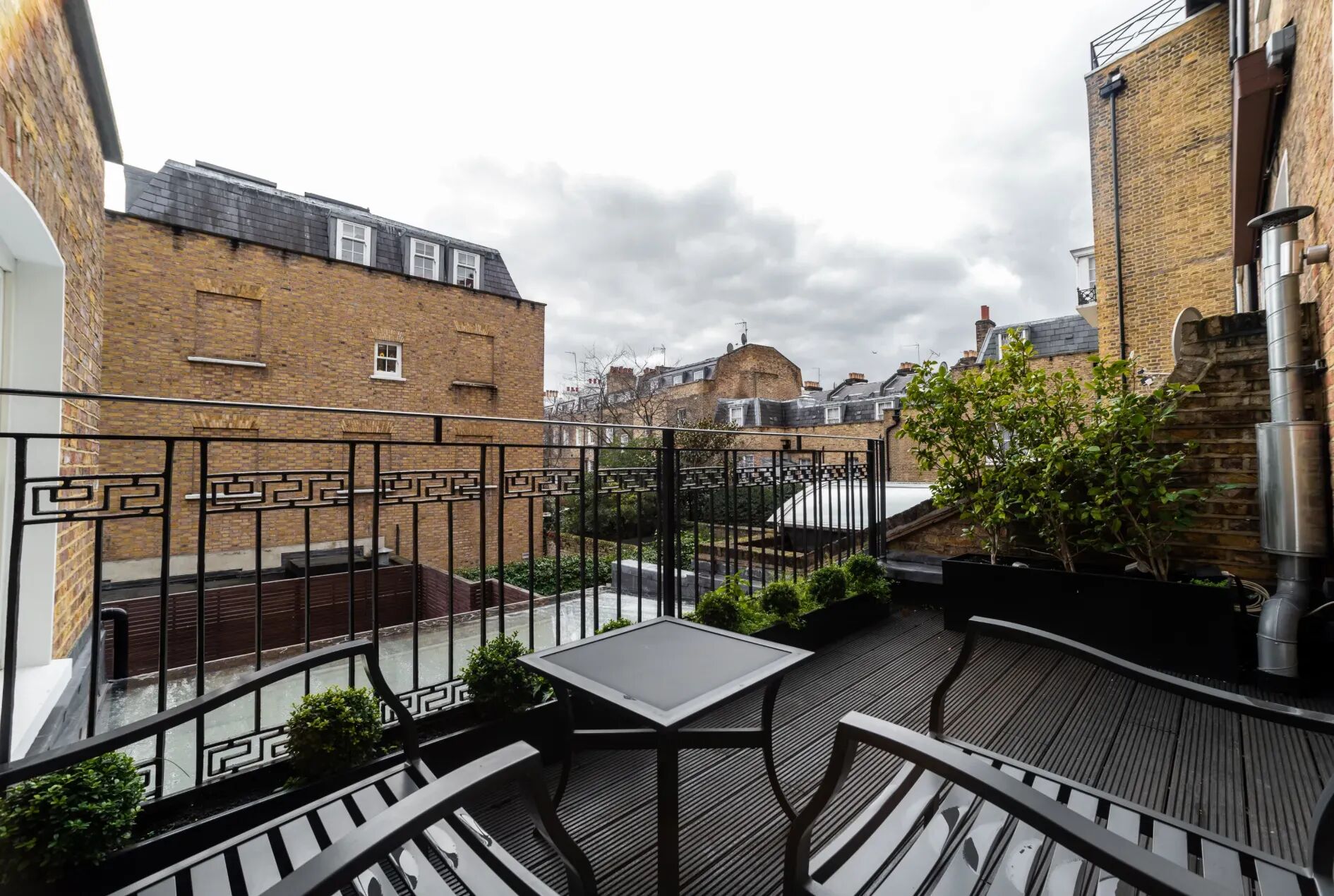 Knightsbridge Tales Gallary Image 1
