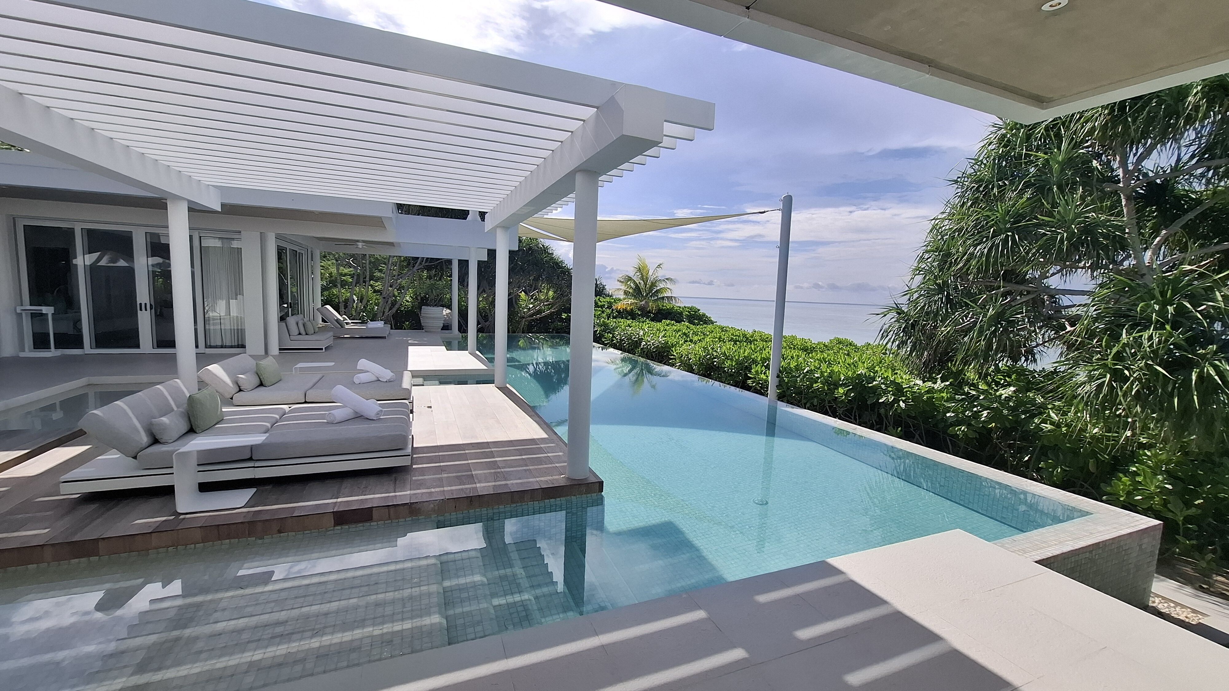 hideaway-private-island-villa-image-2