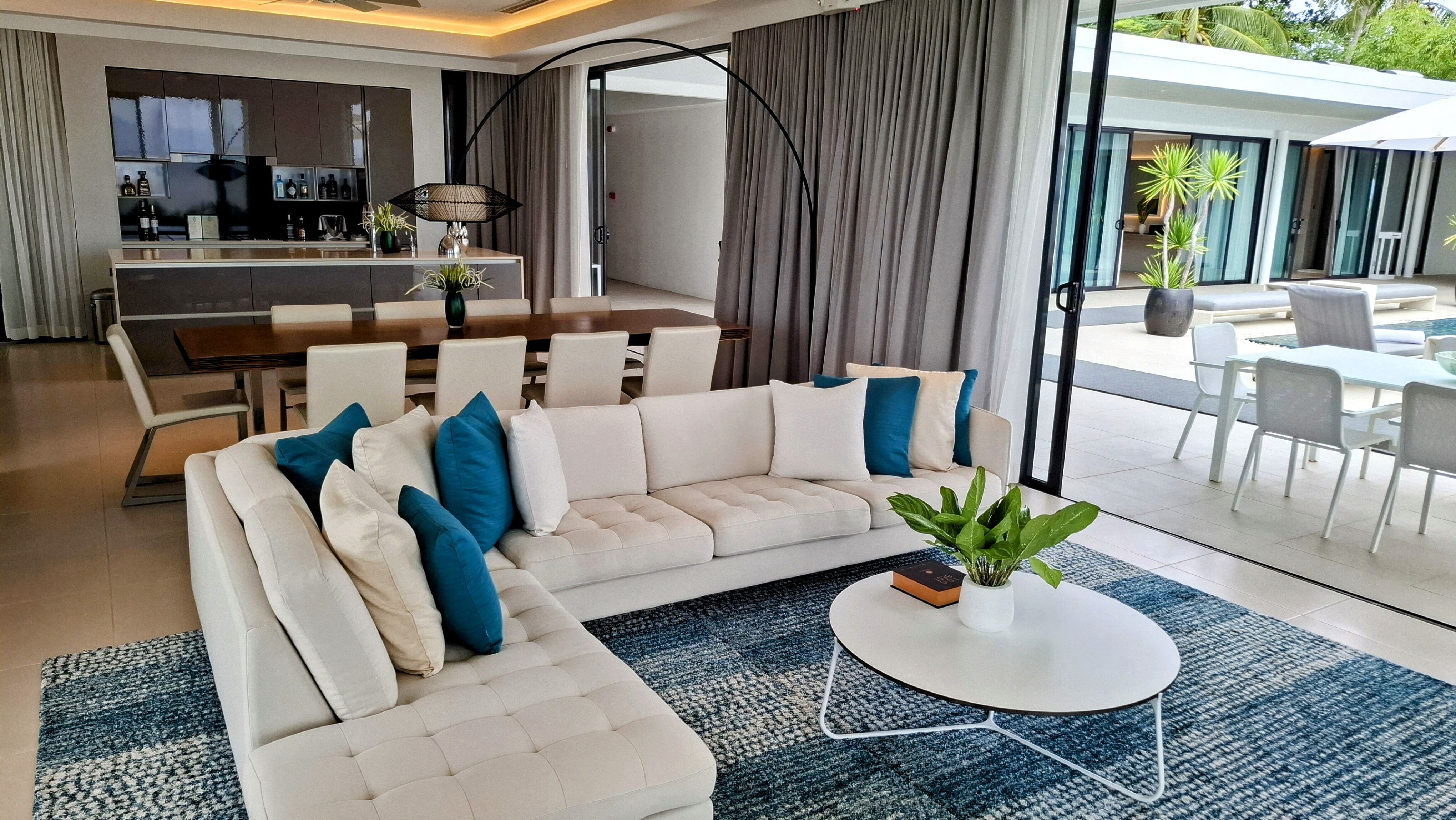 Luxurious Private Island Villa Gallary Image 3