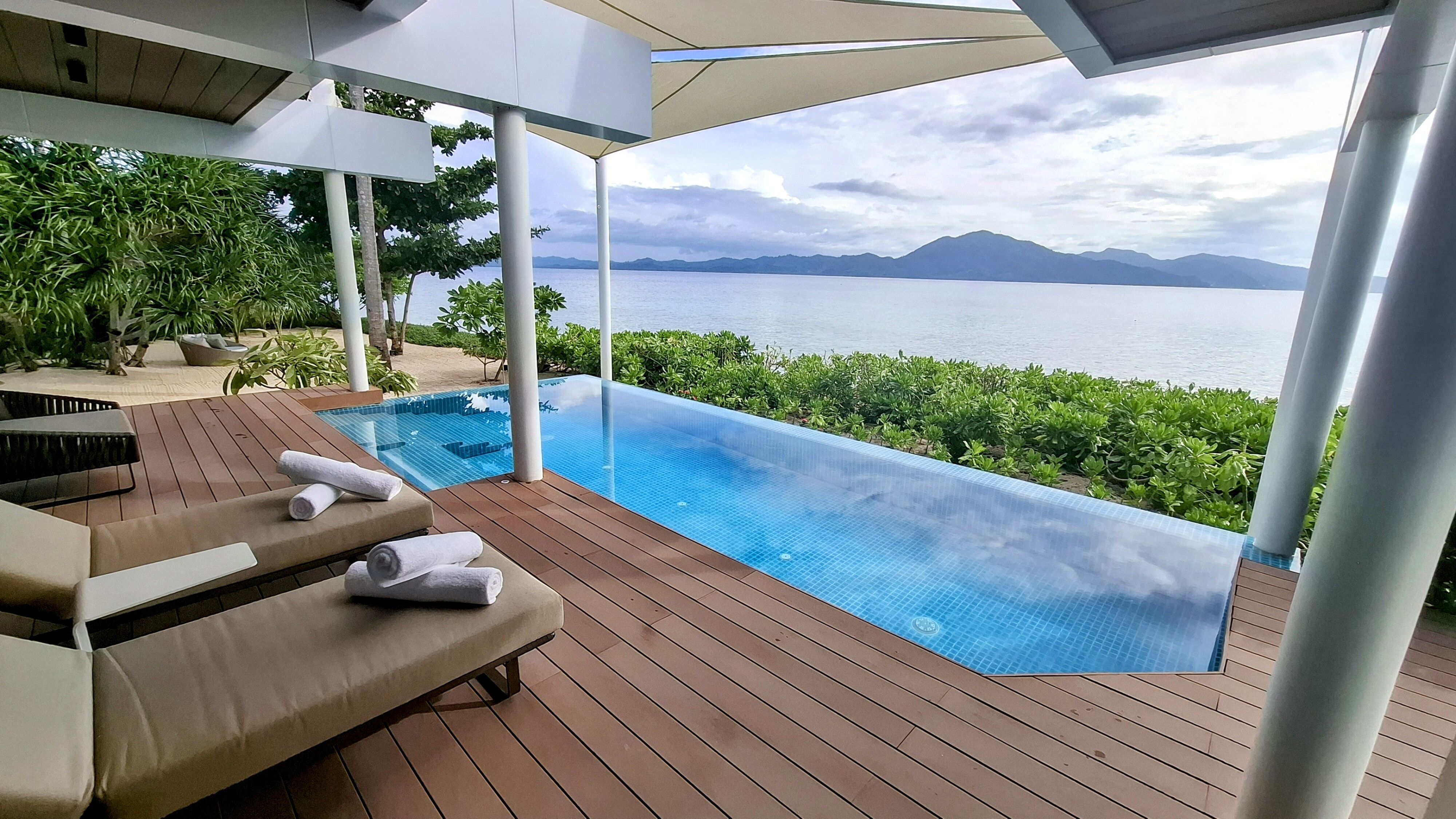 serene-couples-private-island-escape-image-5