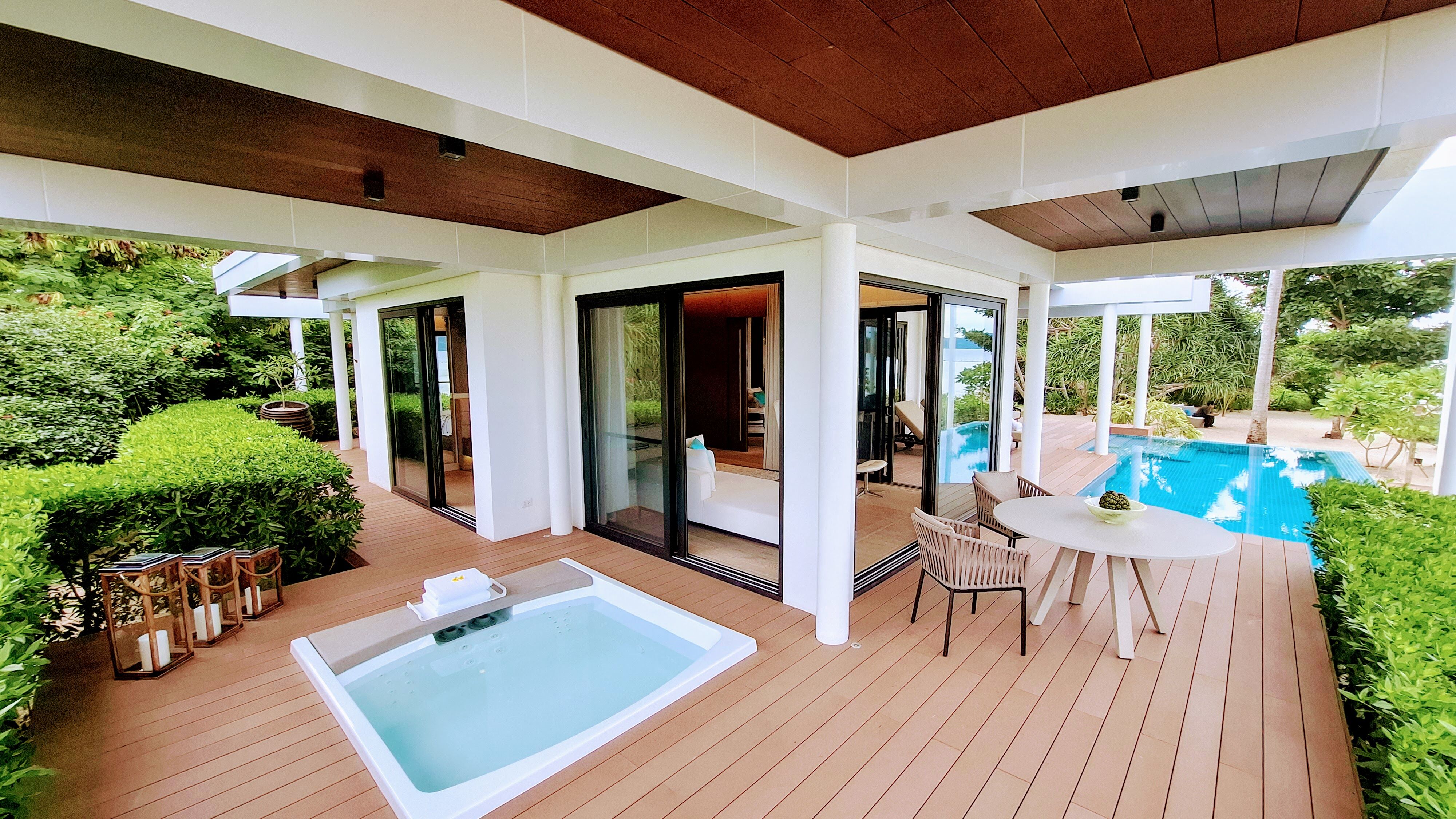 serene-couples-private-island-escape-image-9