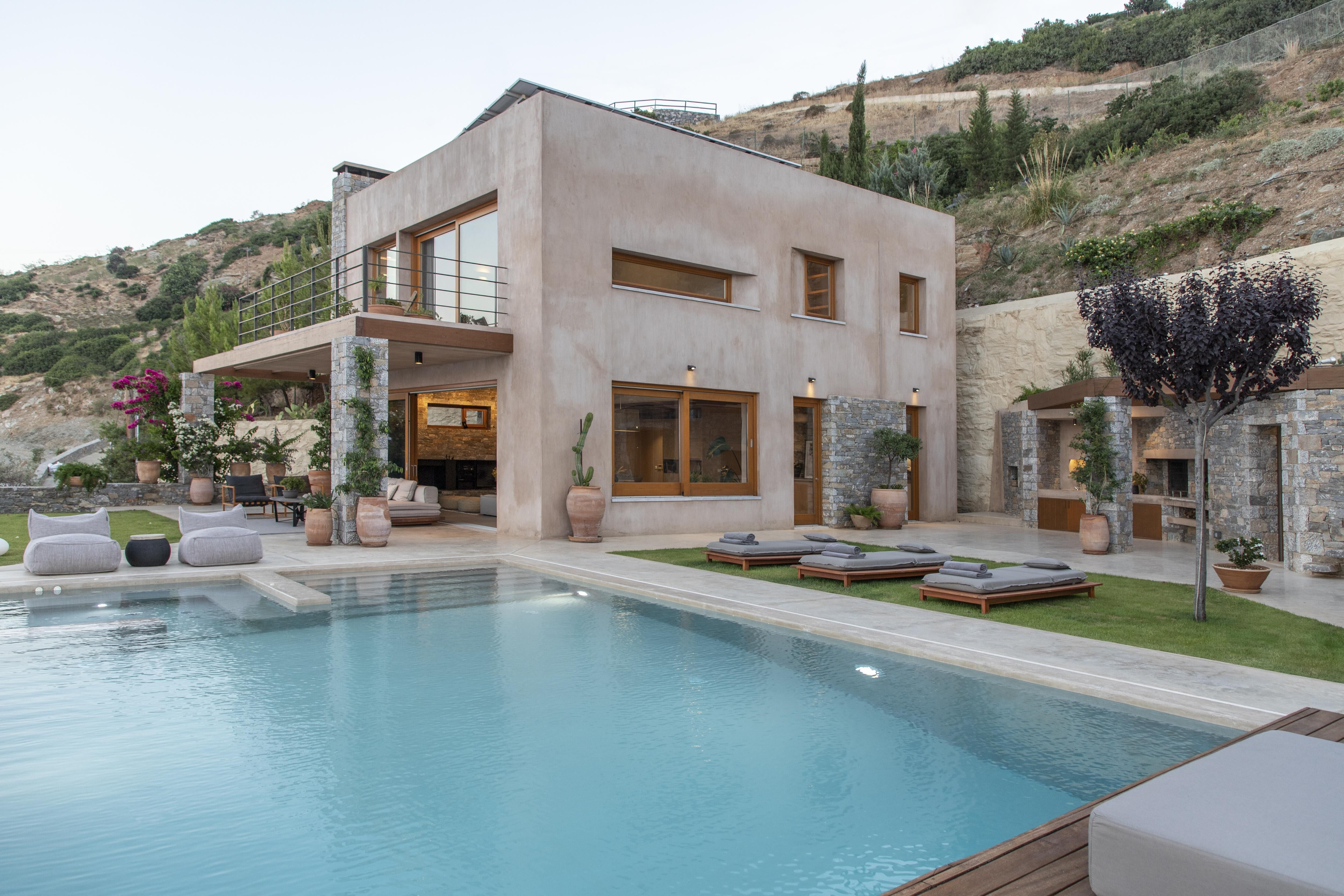 hilaria-image-3