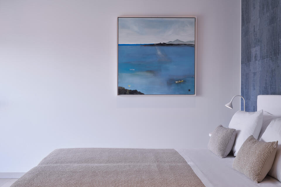 Ismene Gallery Image 5