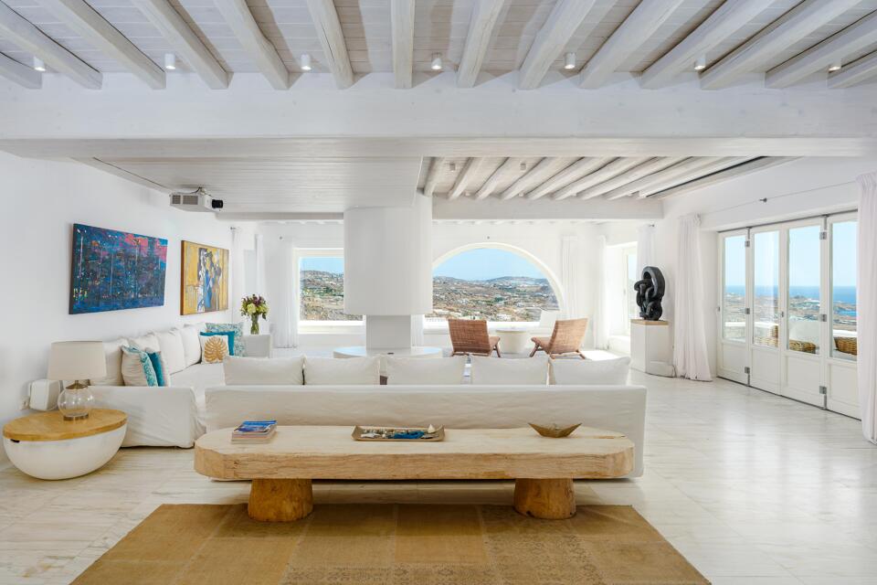 Psarou Delight Gallery Image 3