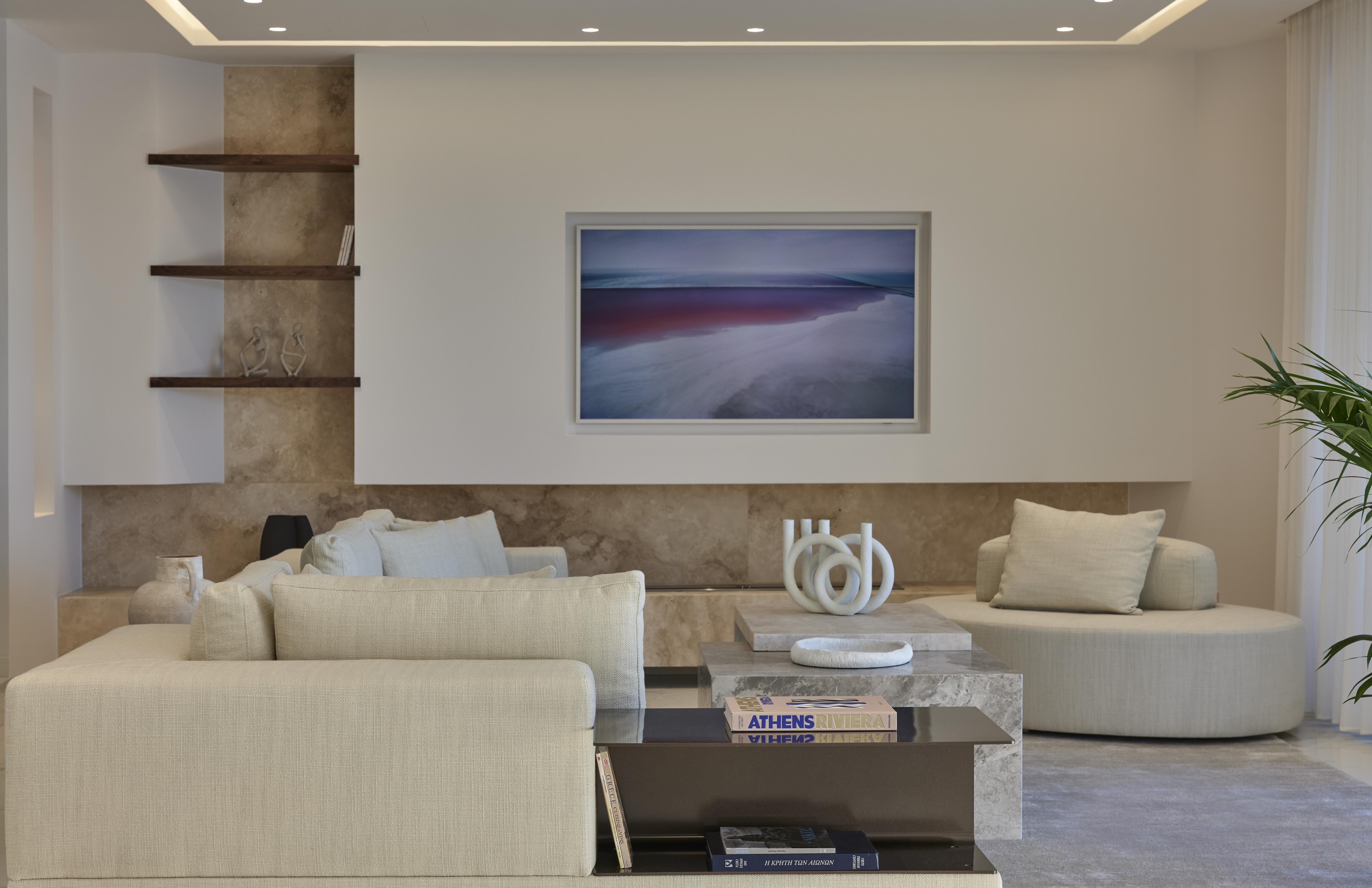 Serenelle Gallary Image 5
