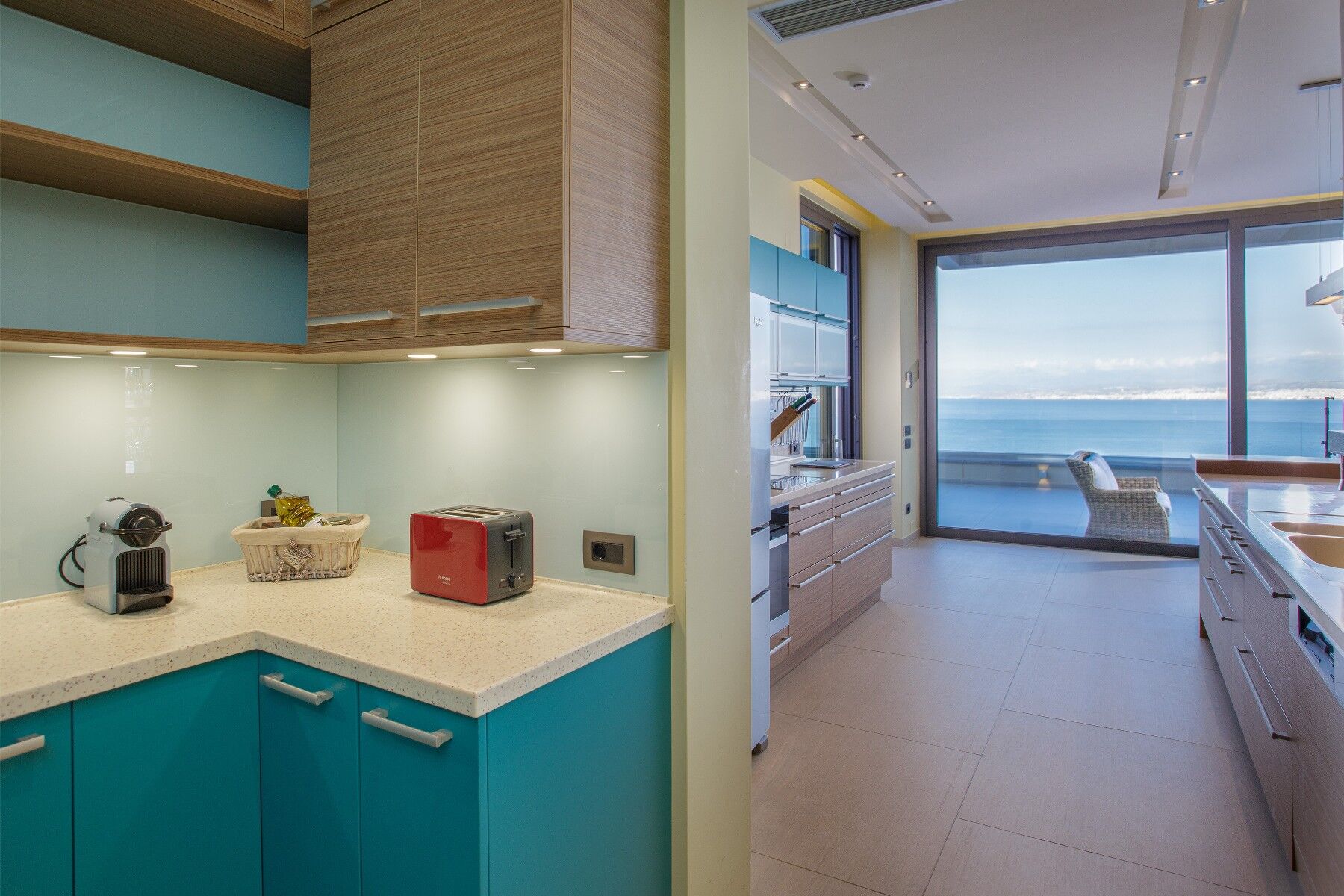 Suzette Gallary Image 6