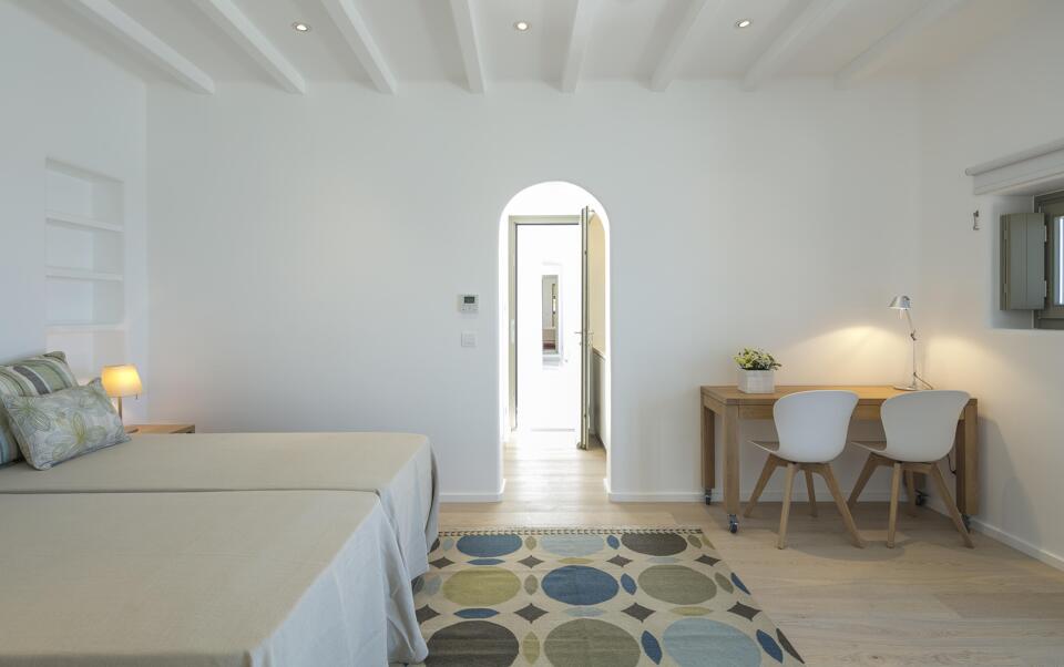 Themis Gallery Image 3