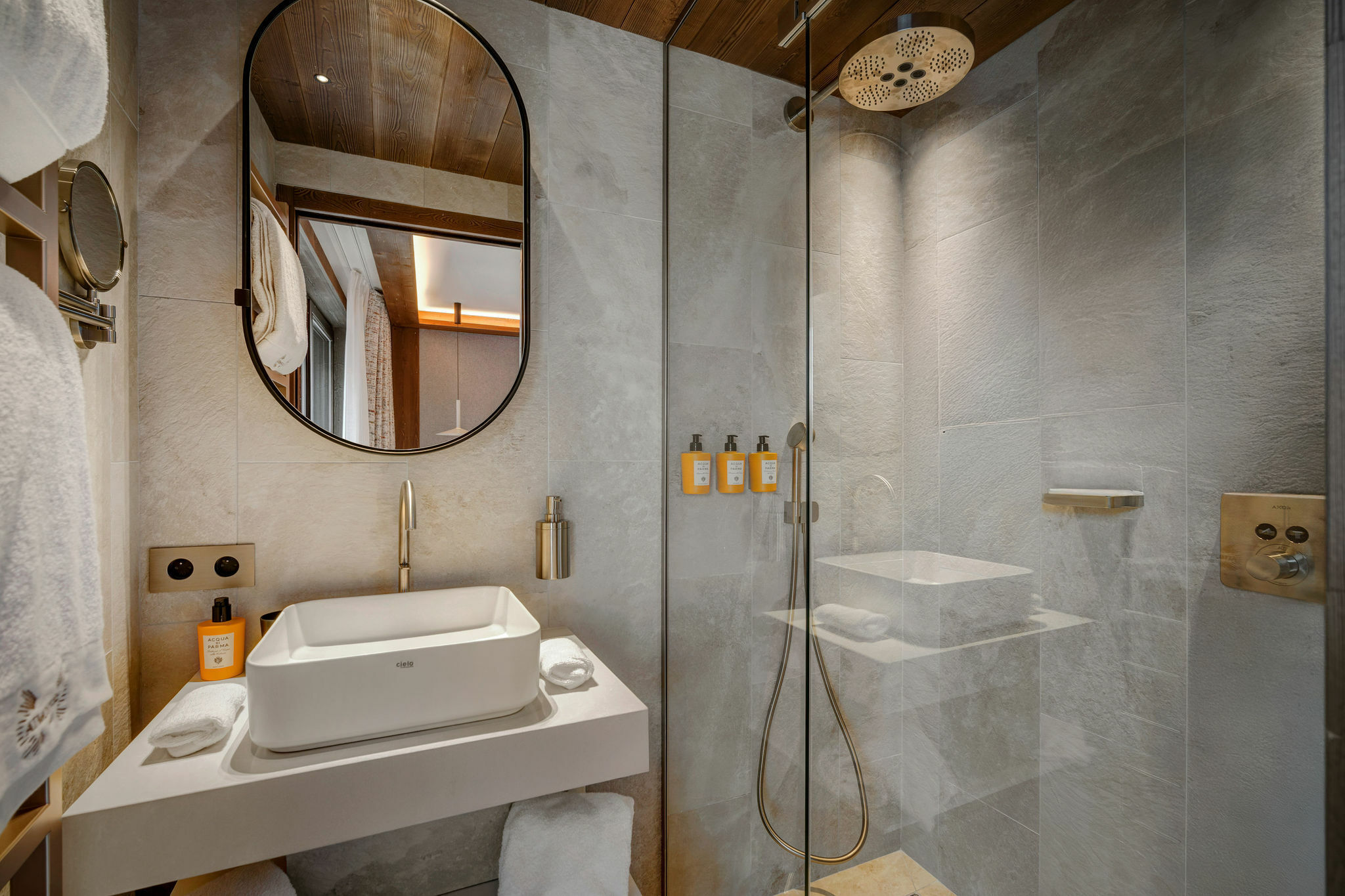Apartment Atmosphere - 601 Gallery Image 6