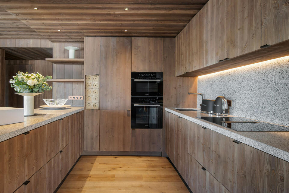 Apartment Atmosphere - 701 Gallery Image 1