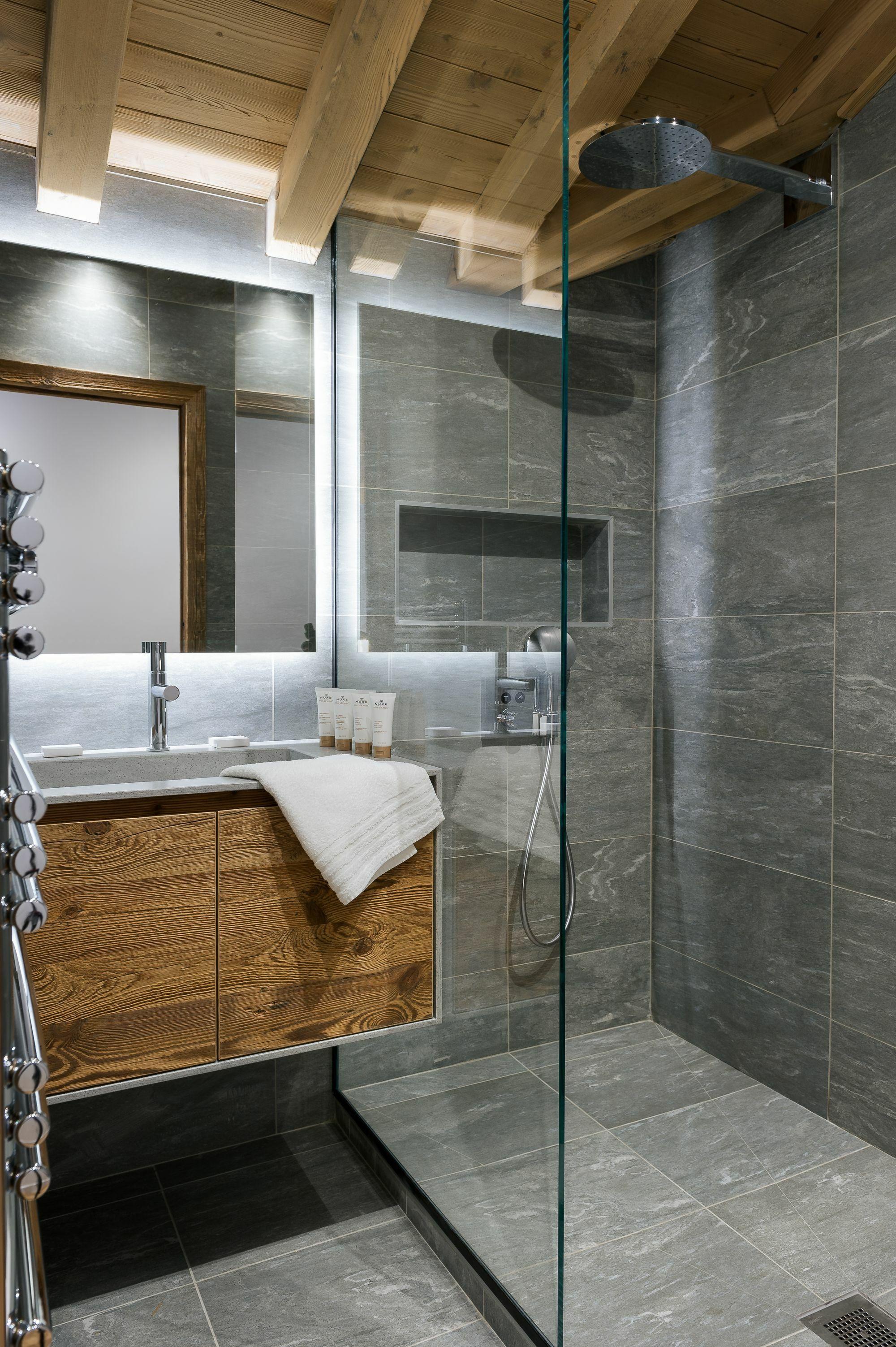 Apartment Le M 1850 Gallery Image 5
