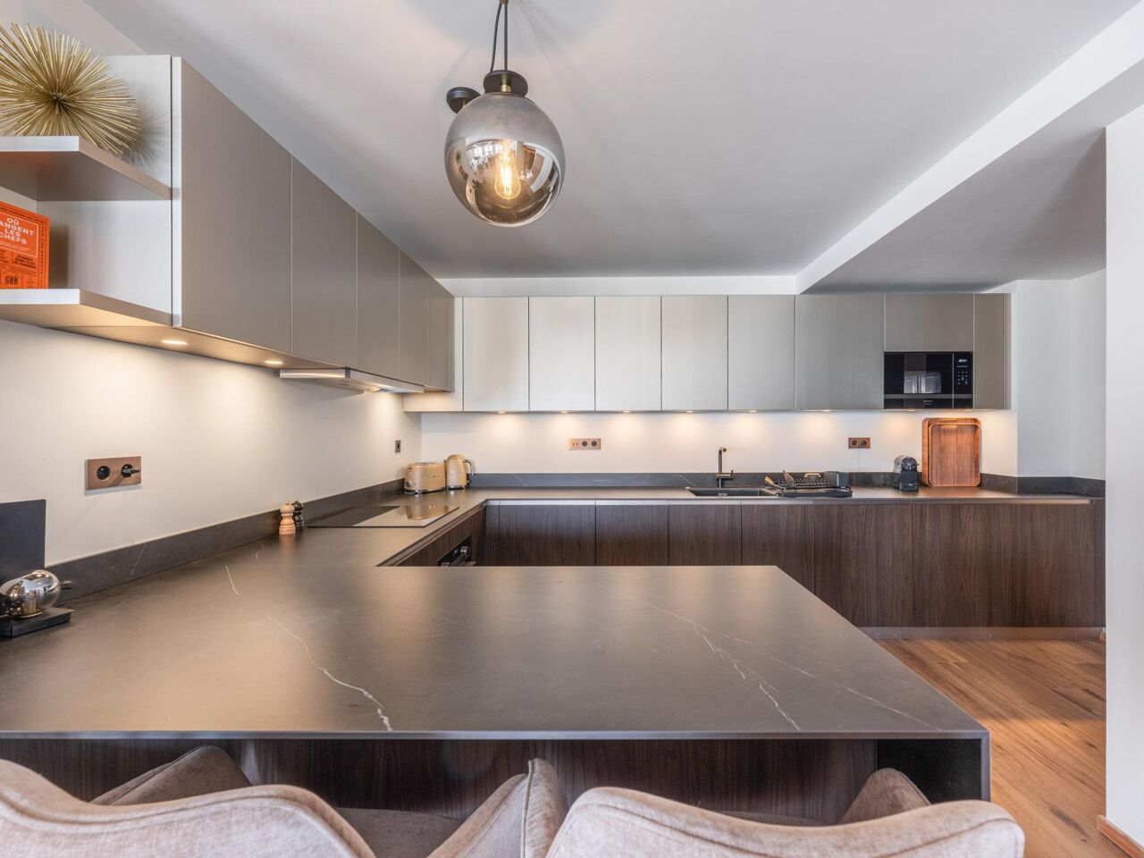 apartment-mistero-image-4