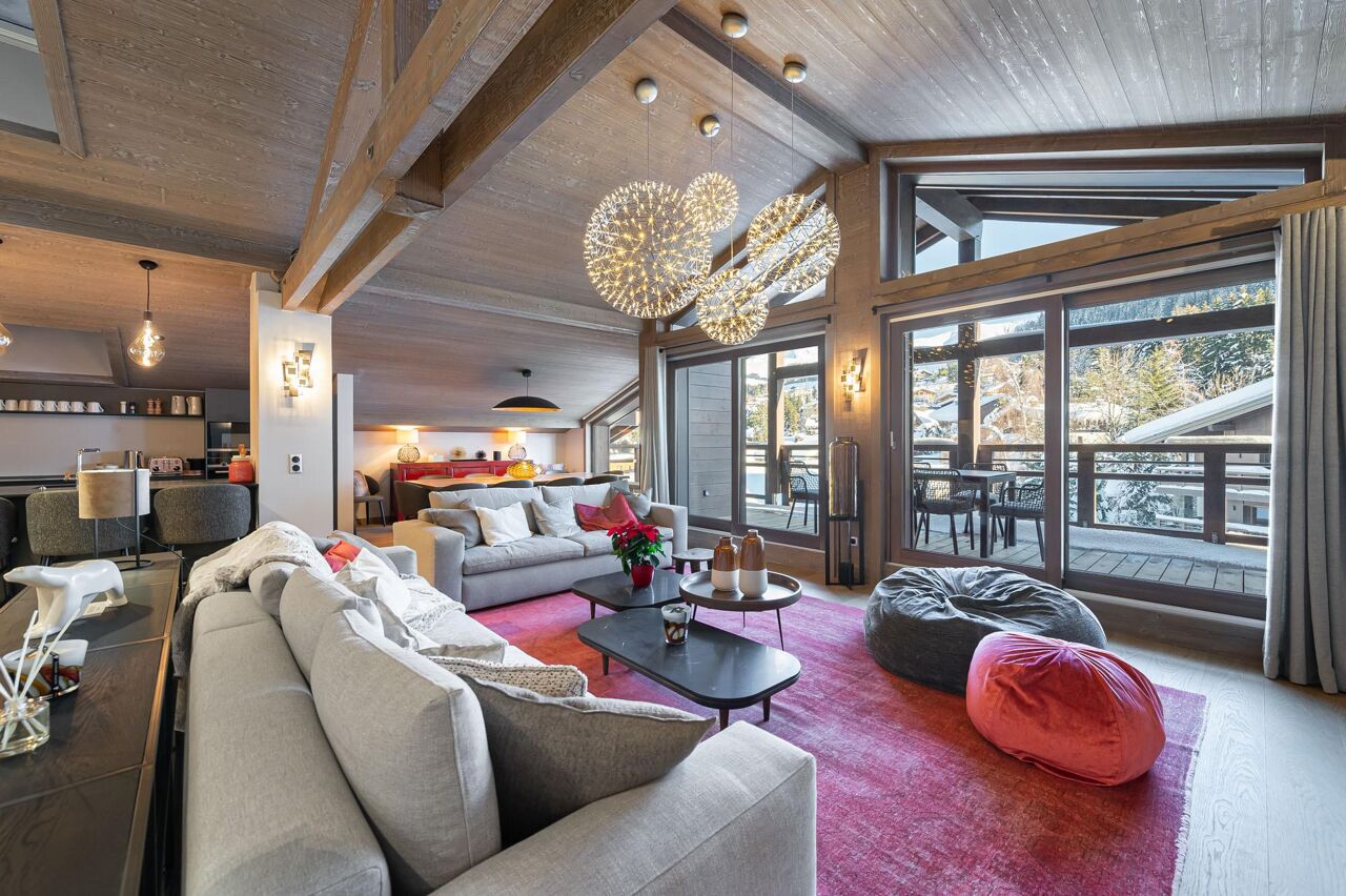 apartment-stallion-penthouse-d22-image-2