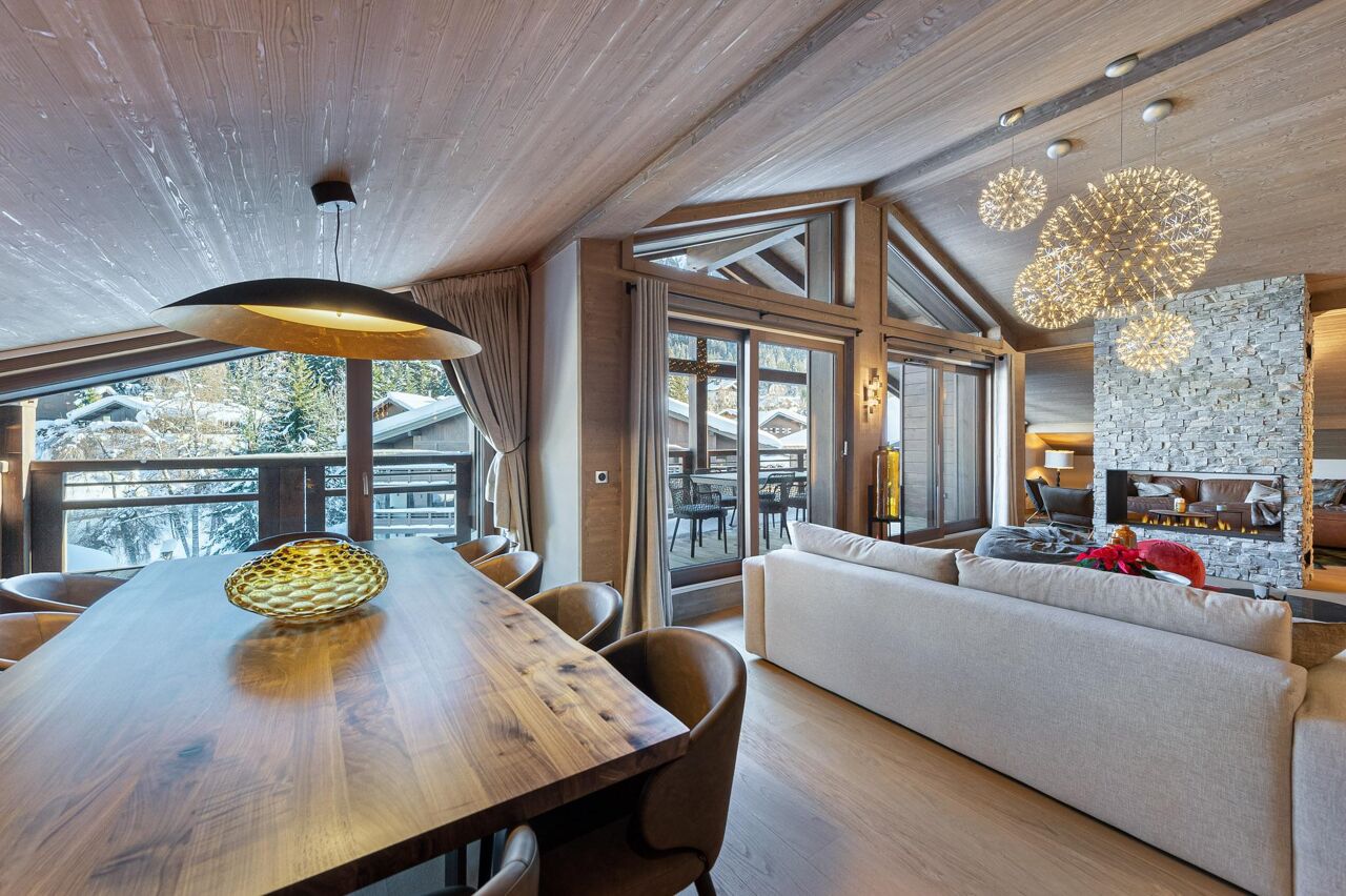 apartment-stallion-penthouse-d22-image-4