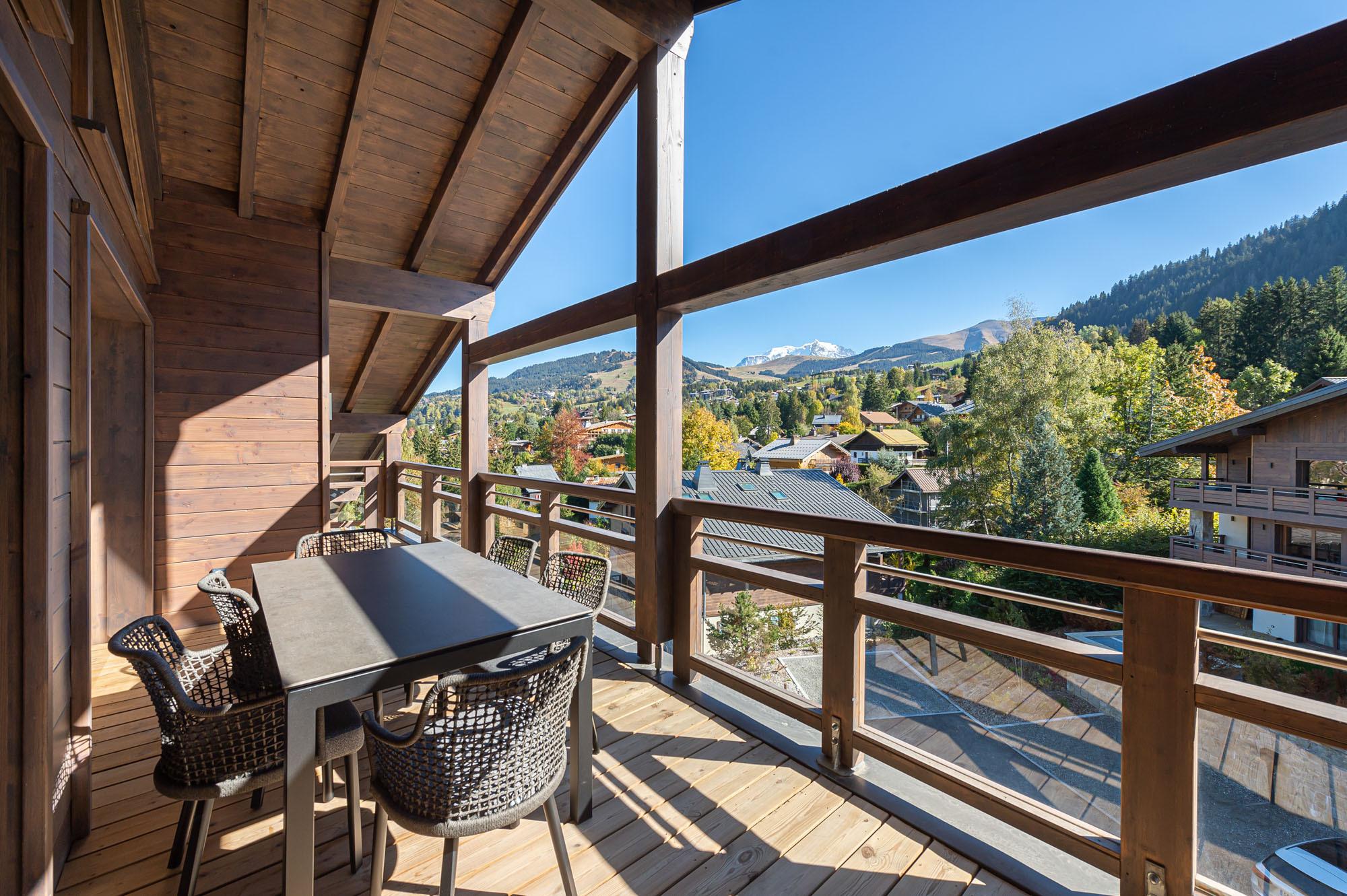 Apartment Stallion Penthouse D22 Gallery Image 5