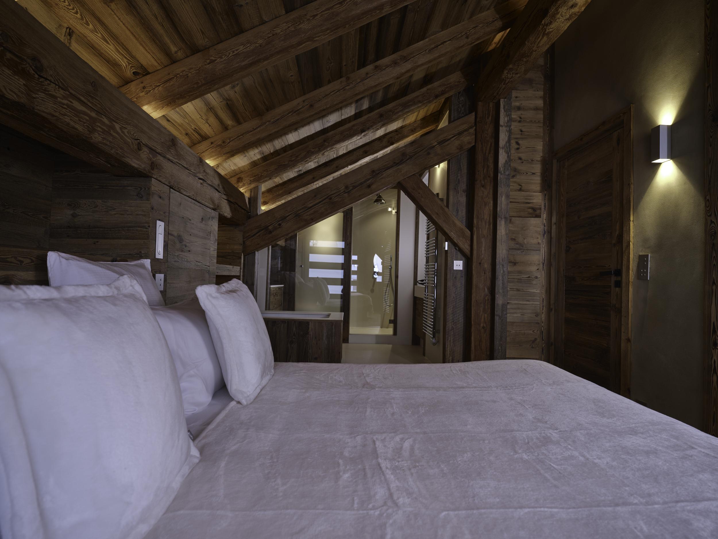 Chalet Apollo Gallery Image 1