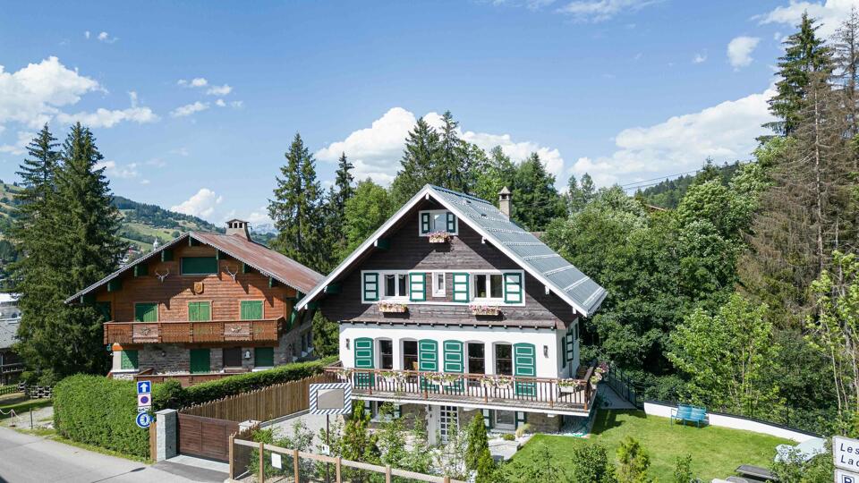 Chalet Bellavia Gallery Image 1