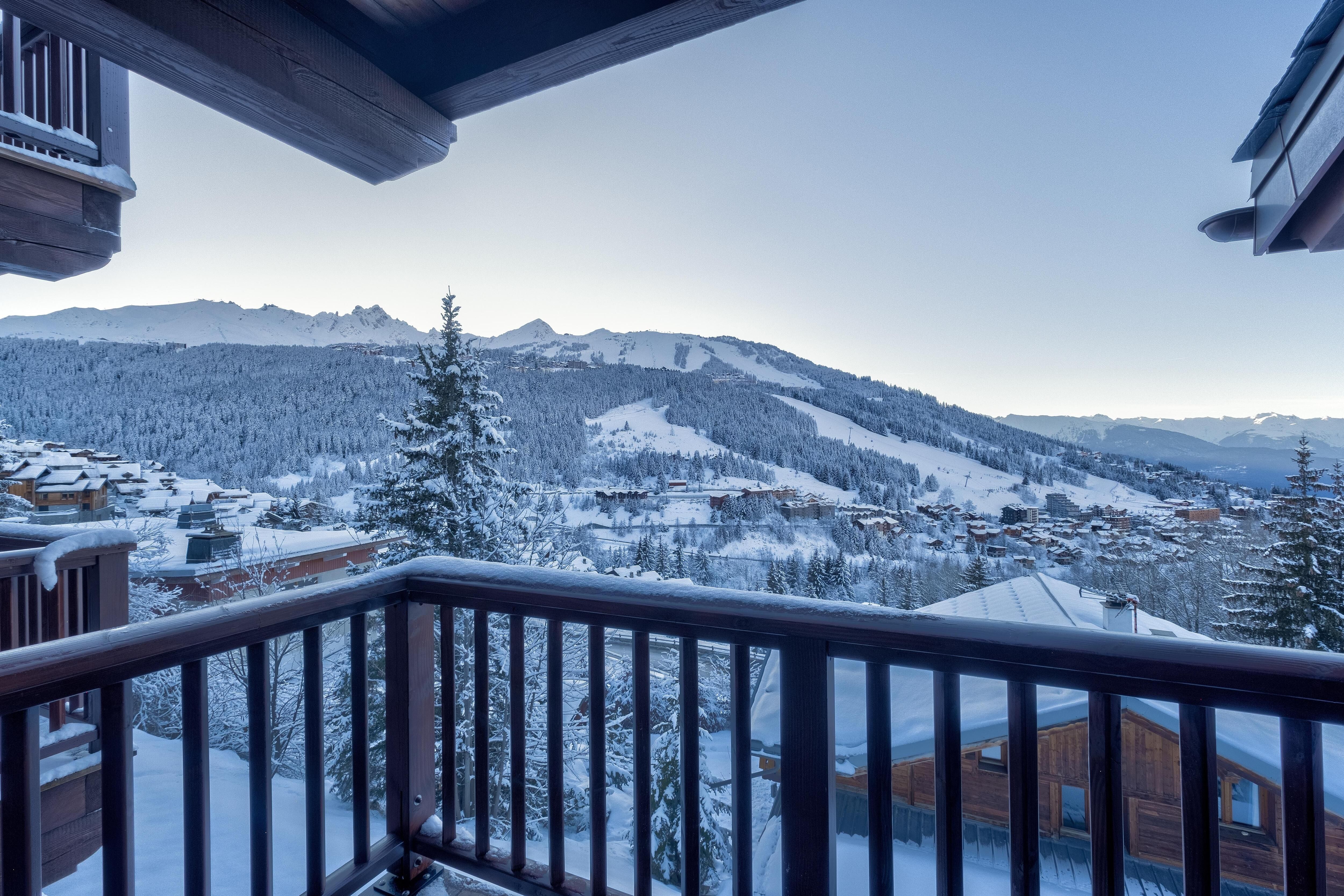 Chalet Belle Place 2 Gallery Image 2