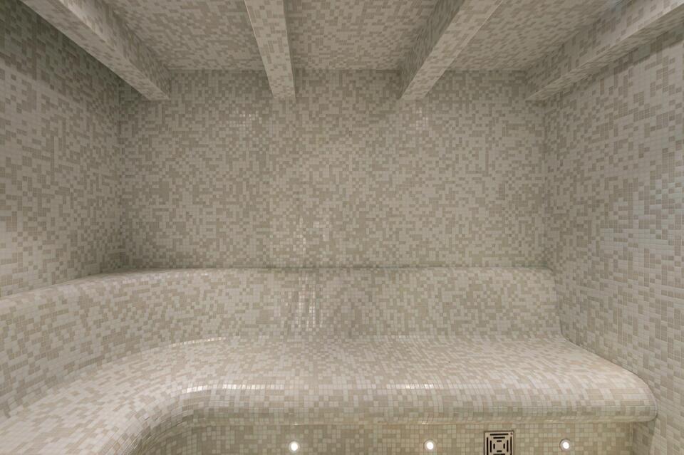 Chalet Continental Gallery Image 2