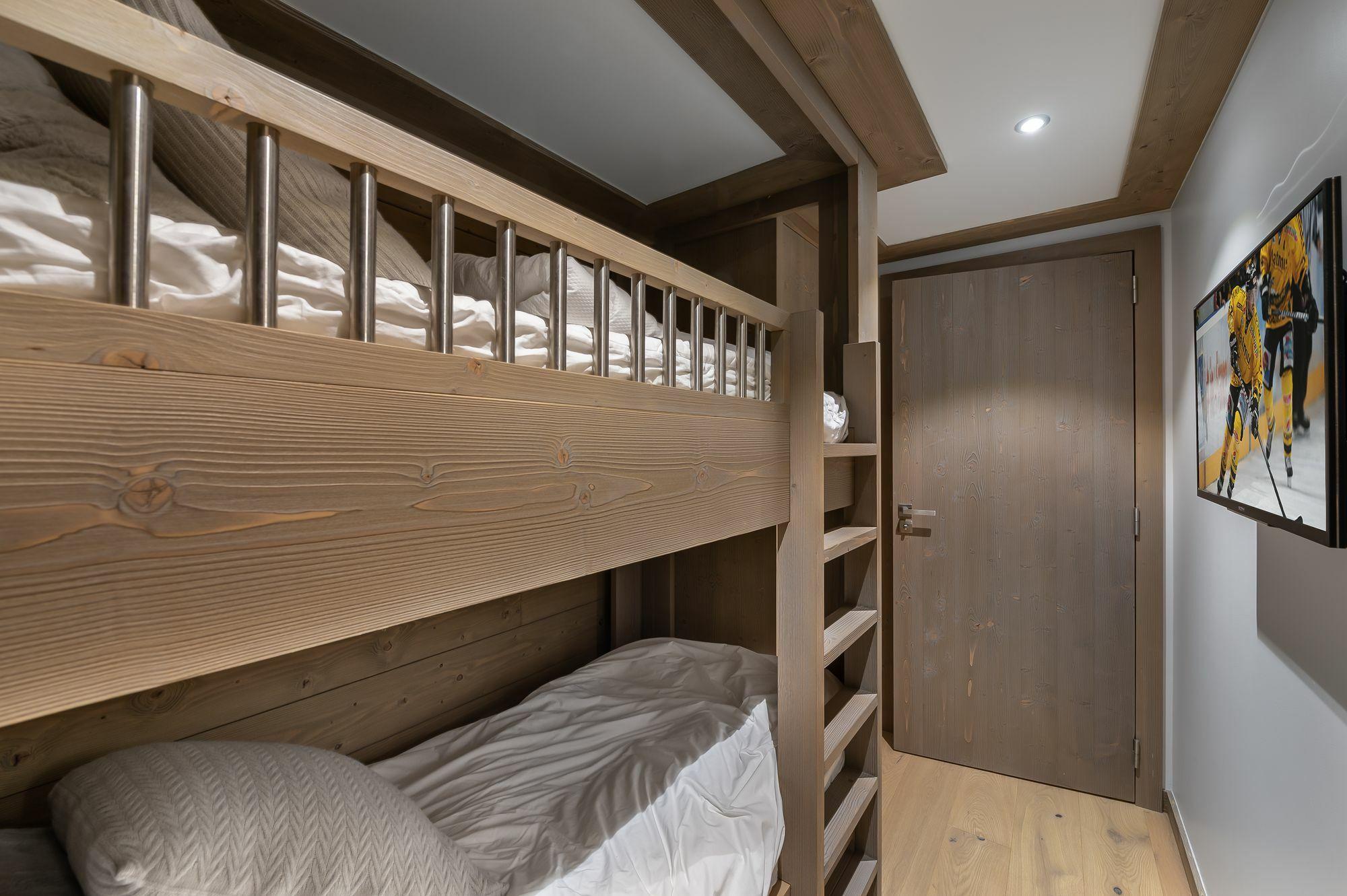 Chalet Continental Gallery Image 5