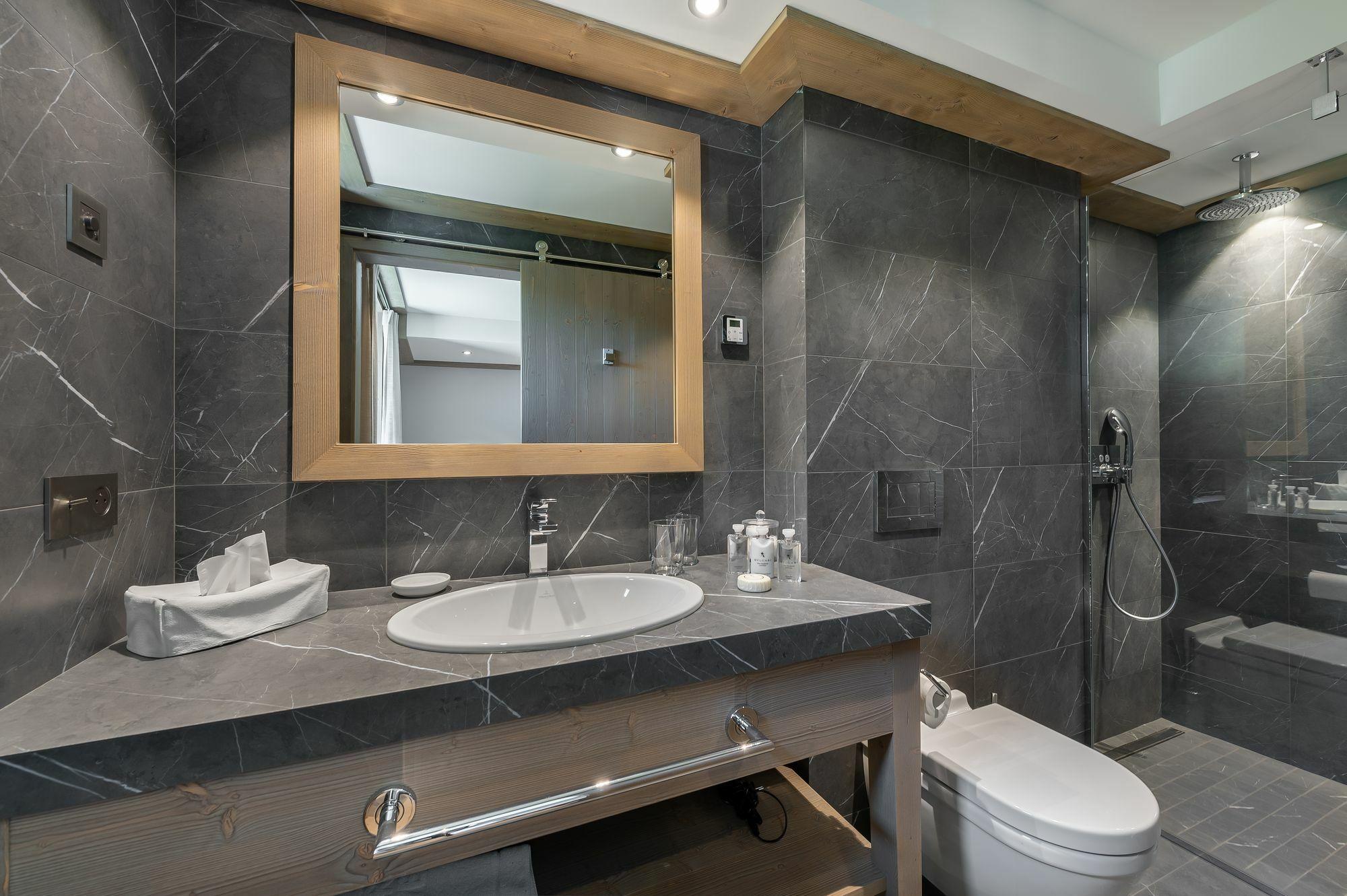 Chalet Continental Gallery Image 6