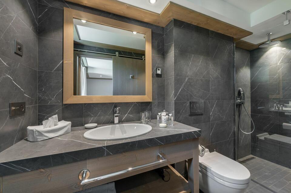 Chalet Continental Gallery Image 6