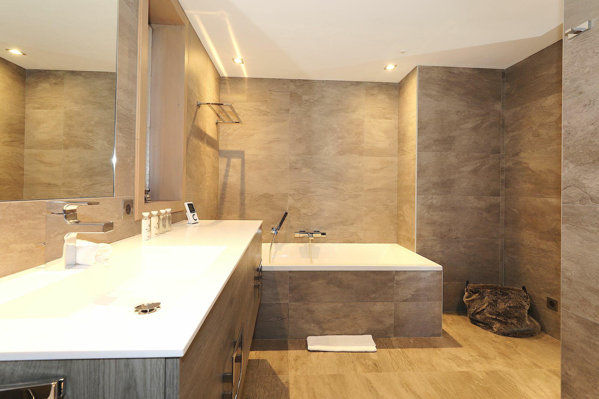 Chalet Cortina Gallery Image 4