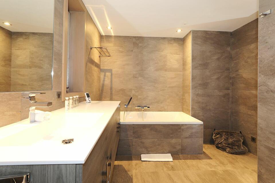 Chalet Cortina Gallery Image 4