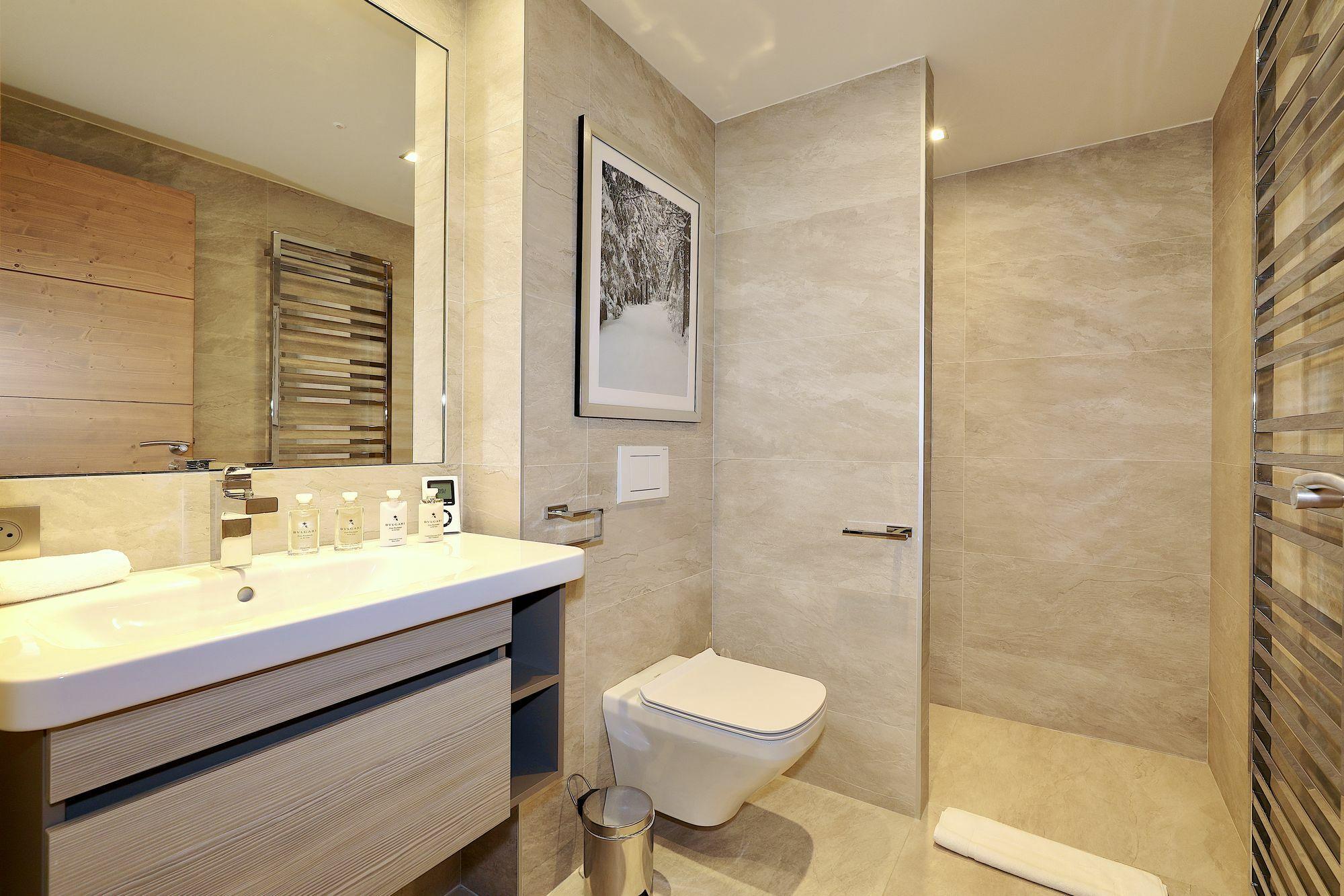 Chalet Cortina Gallery Image 1