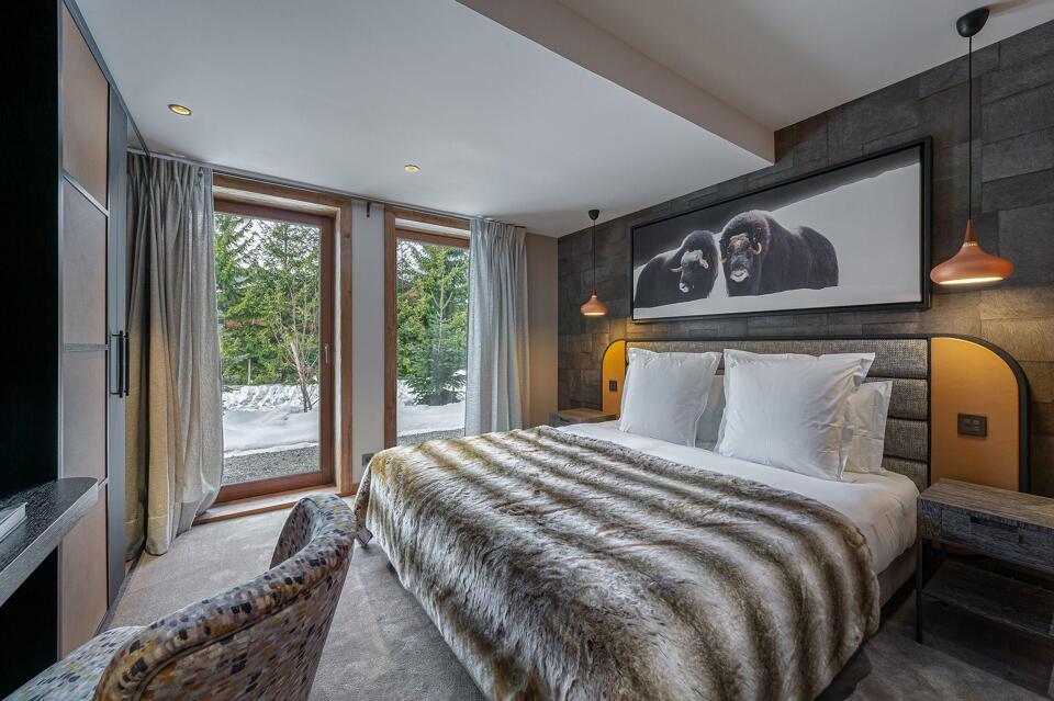 Chalet Divinity Gallery Image 3