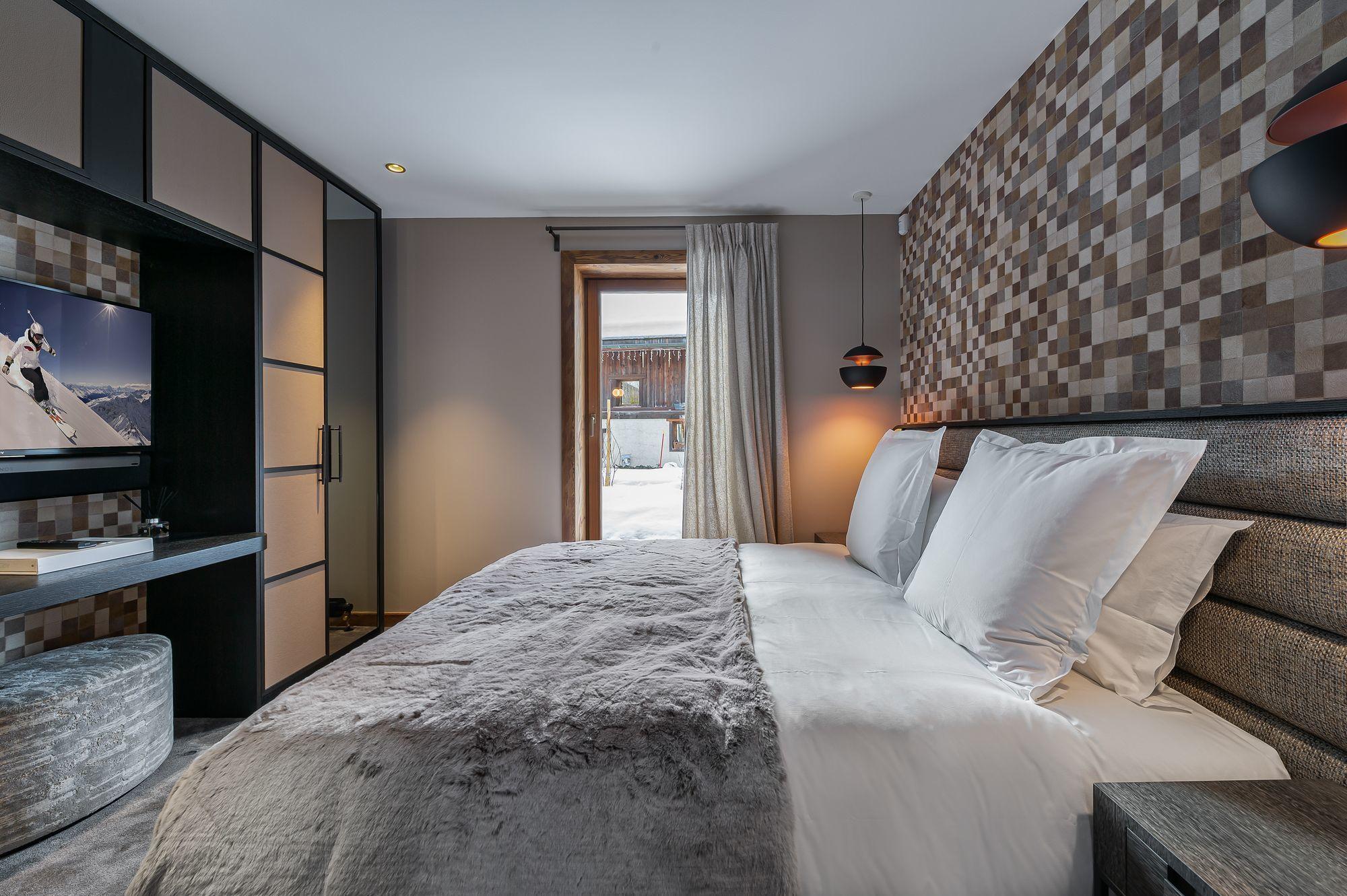 Chalet Divinity Gallery Image 5