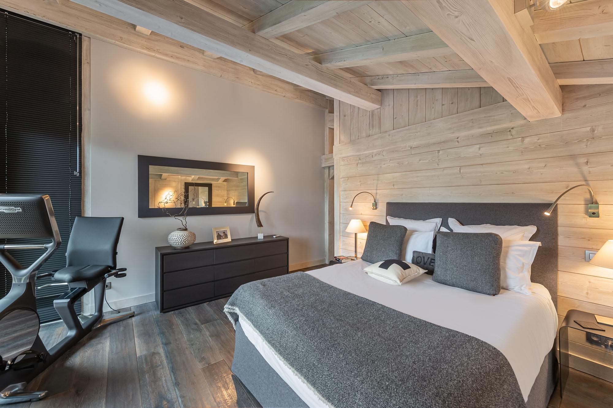 Chalet Eagle Gallery Image 5