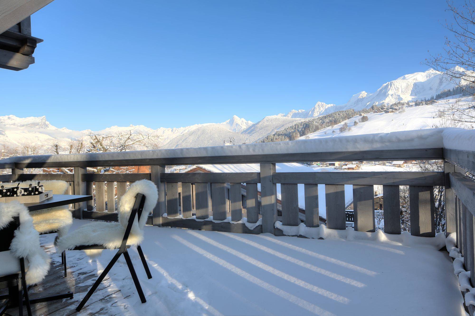Chalet Eagle Gallery Image 5