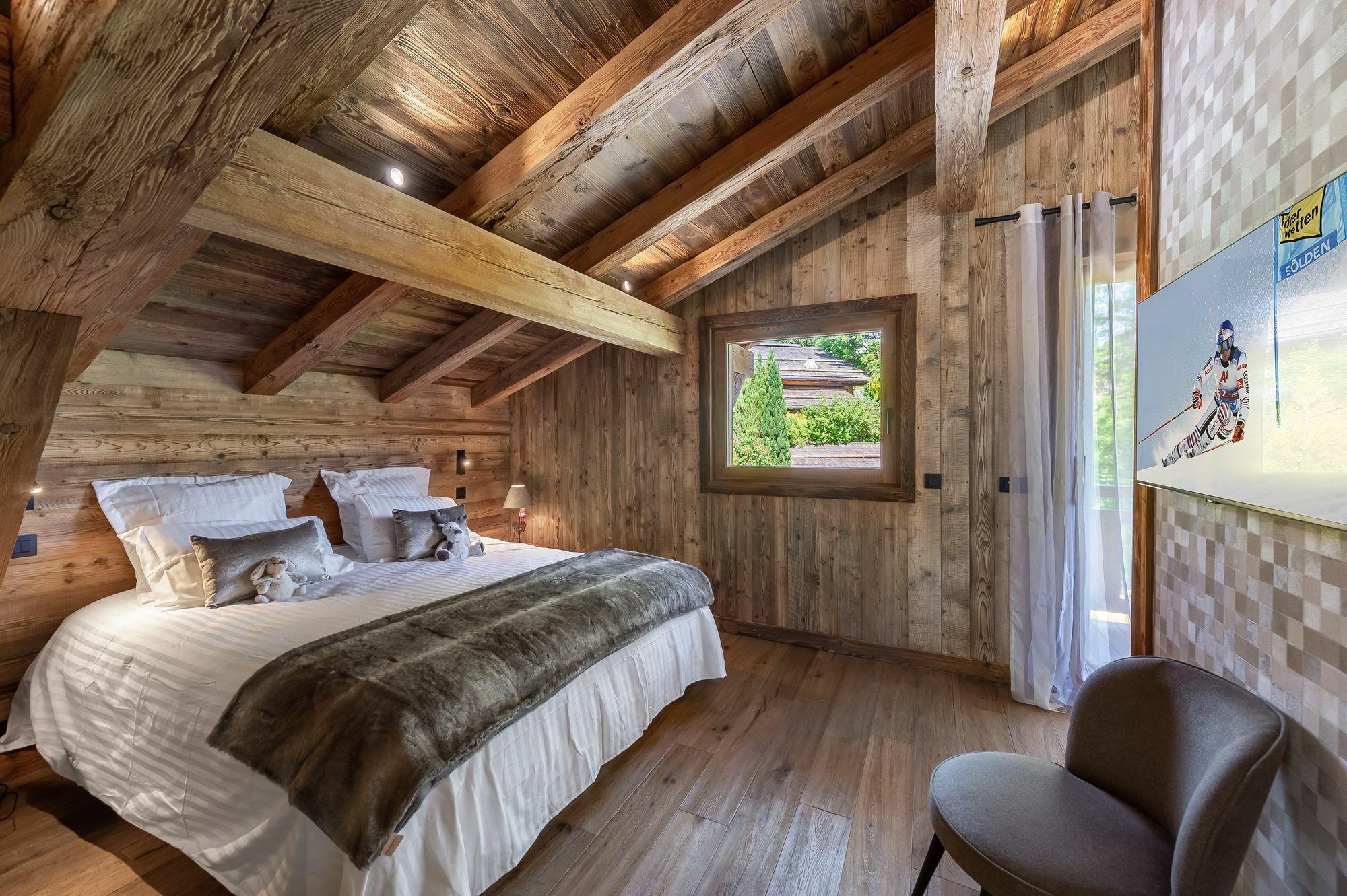 Chalet Eastwood Gallery Image 6
