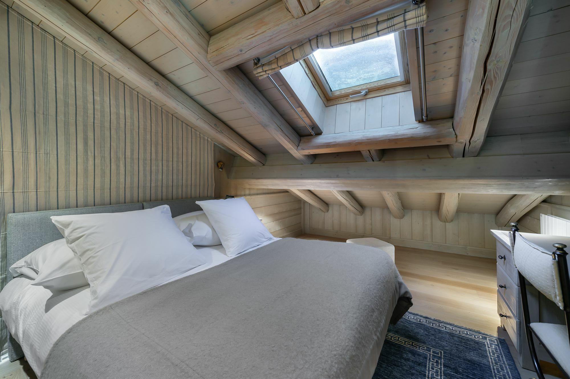Chalet Edelston Gallery Image 5