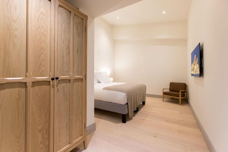 Chalet Edelston Gallery Image 5