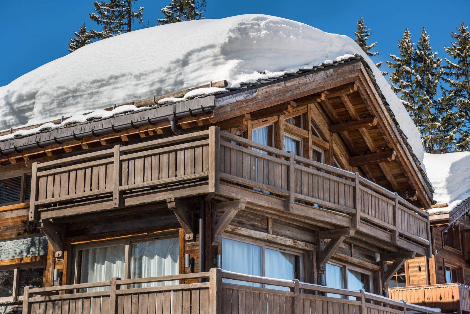 Chalet Eden Gallery Image 1