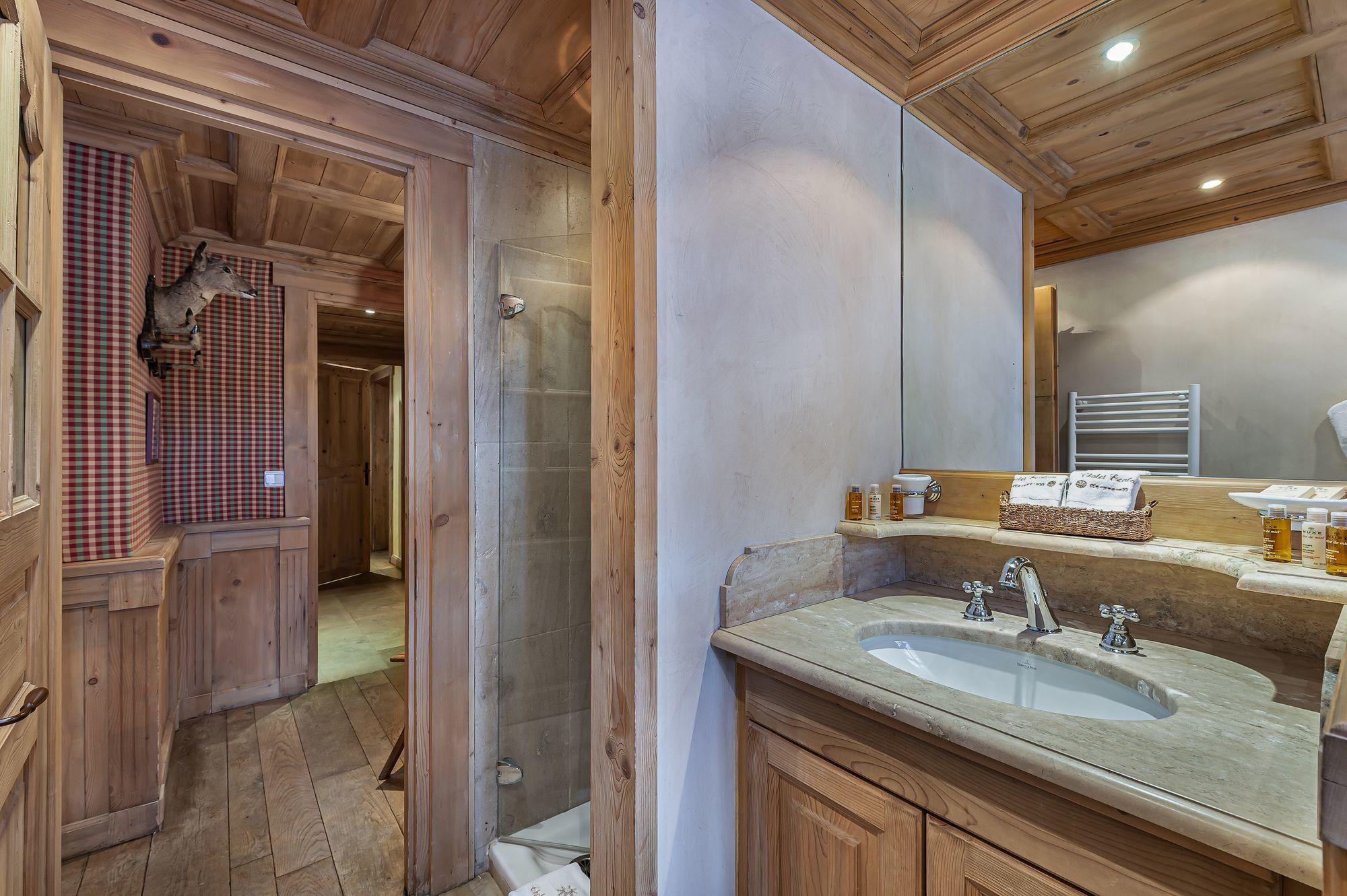 Chalet Escalade Gallery Image 2