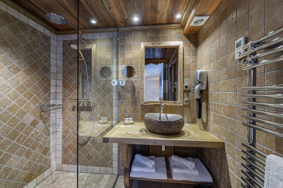 Chalet Etagne Gallery Image 1