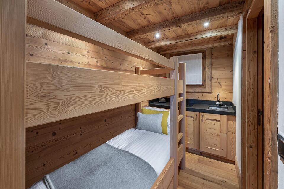 Chalet Face Nord Gallery Image 1