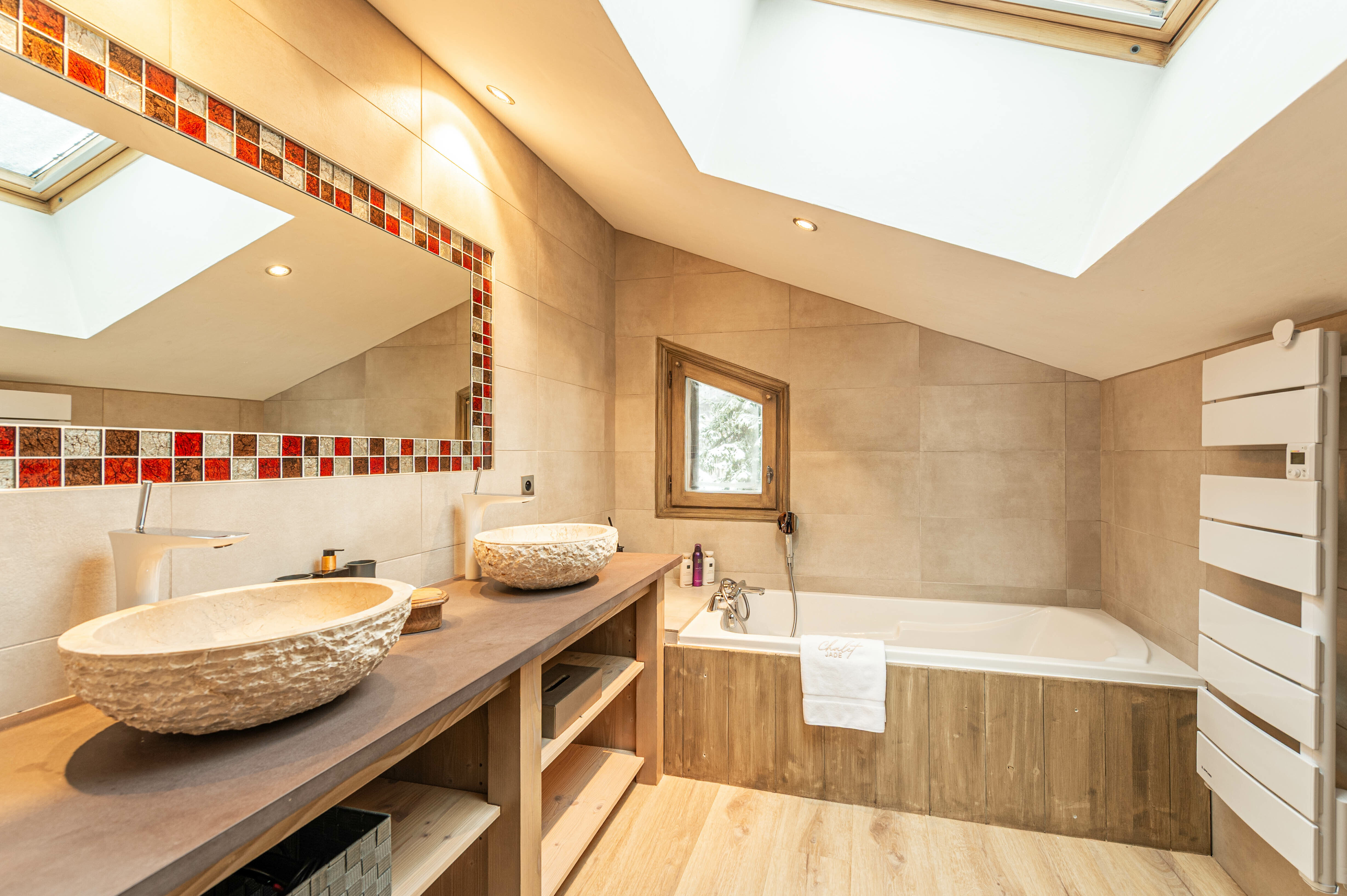 Chalet Jade Gallery Image 6