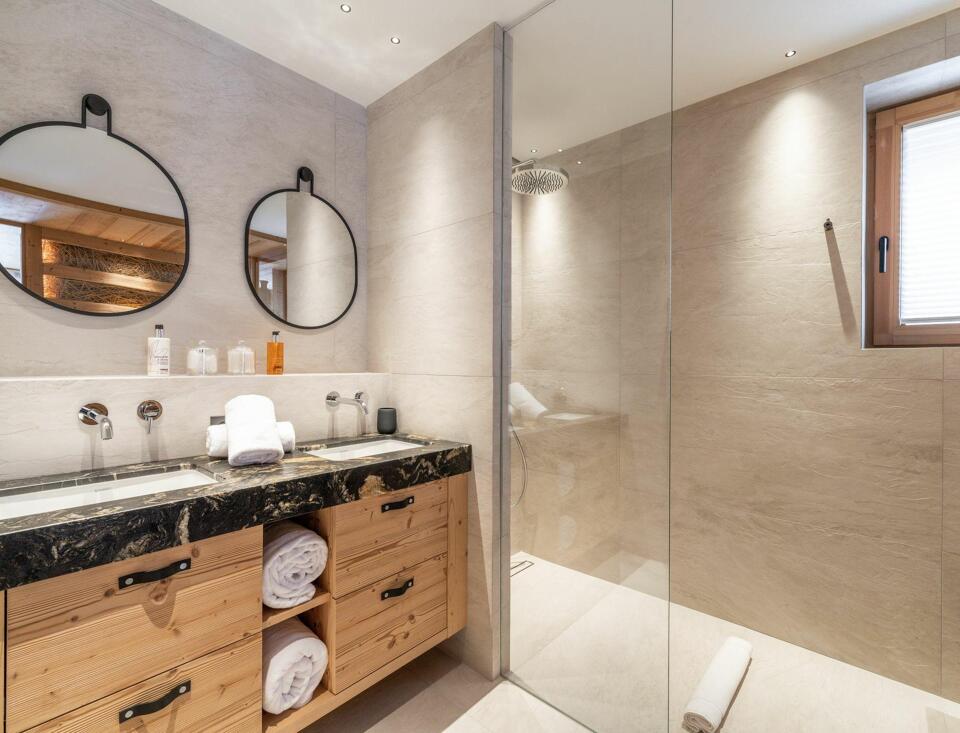 Chalet Khoton Gallery Image 2