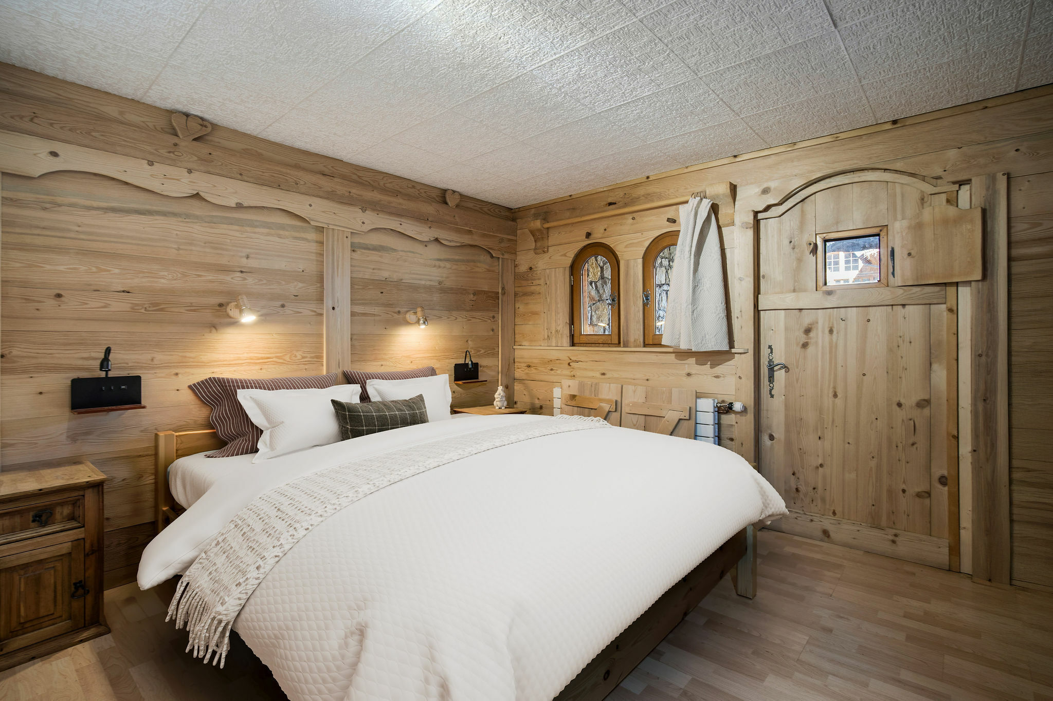 Chalet L'Ecureuil sur le toit Gallery Image 6