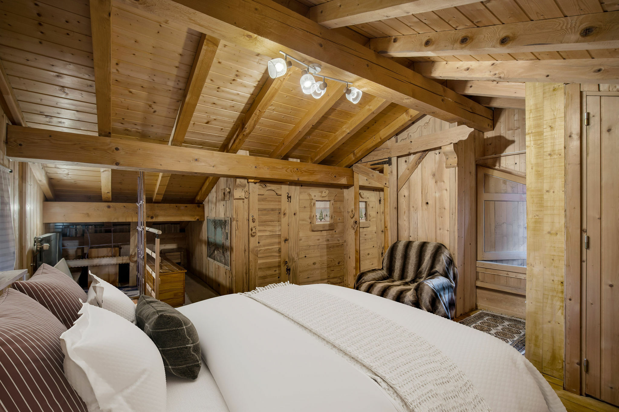 Chalet L'Ecureuil sur le toit Gallery Image 1