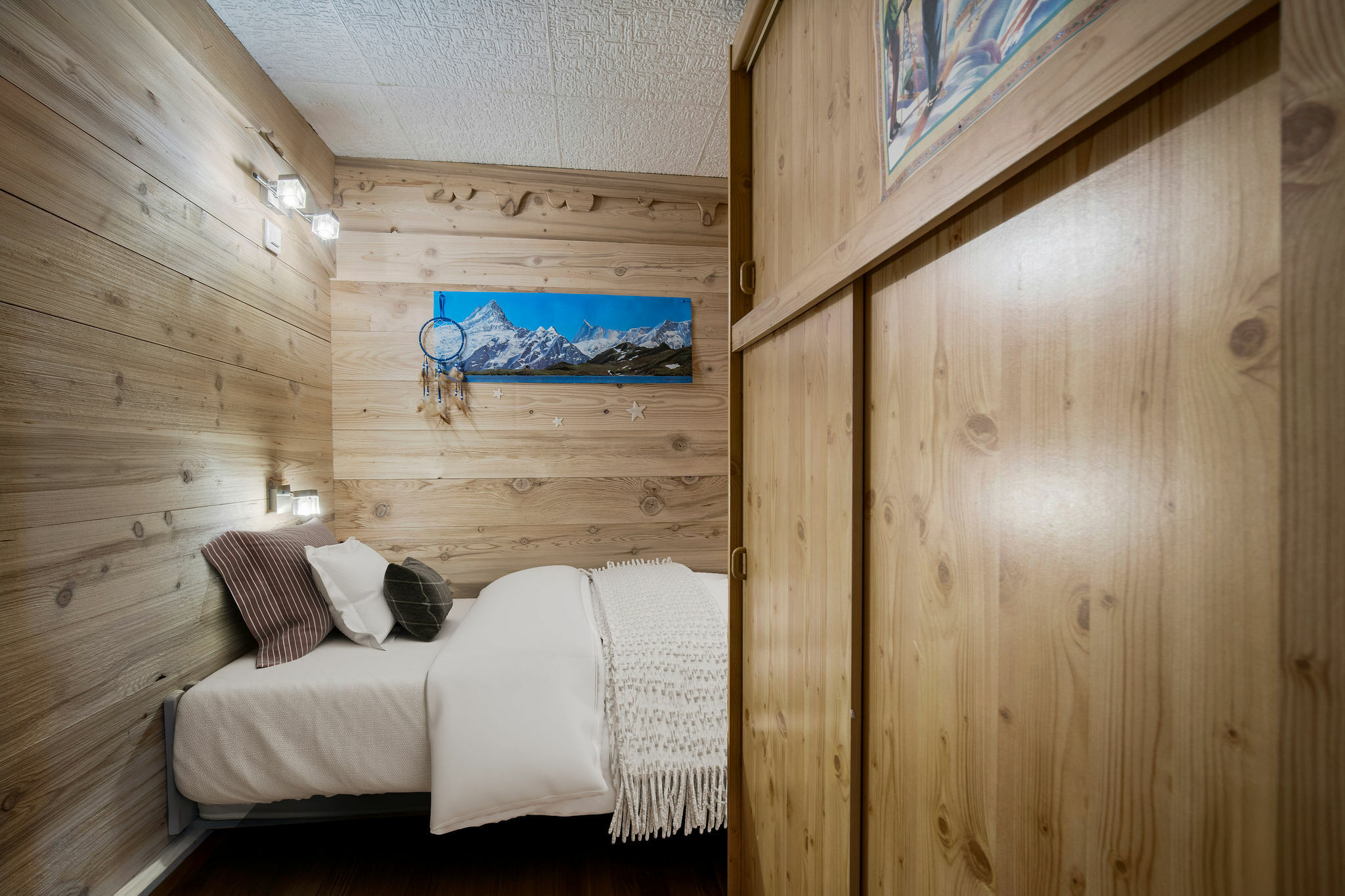 Chalet L'Ecureuil sur le toit Gallery Image 4