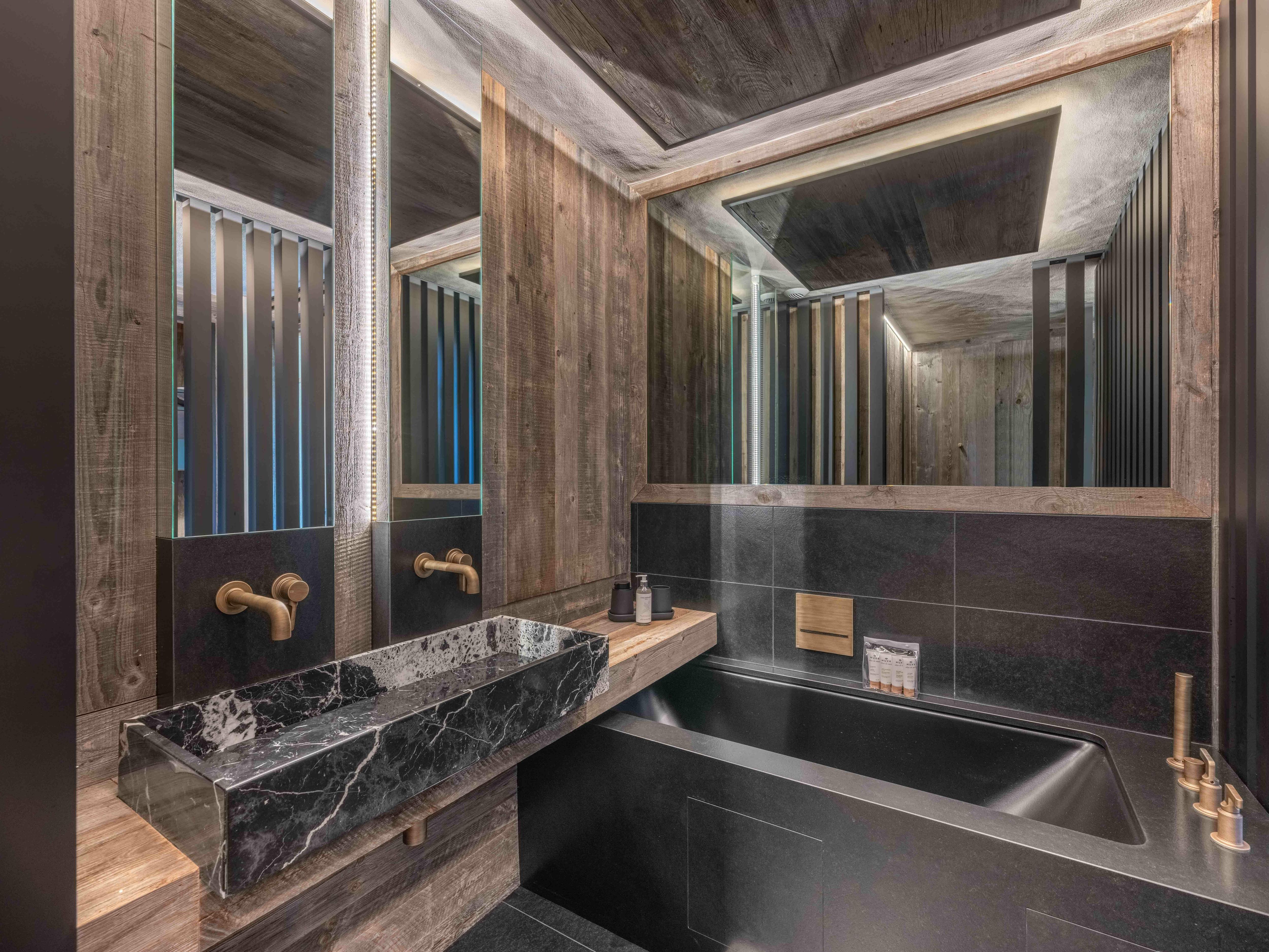 Chalet Le Lodge Gallery Image 2