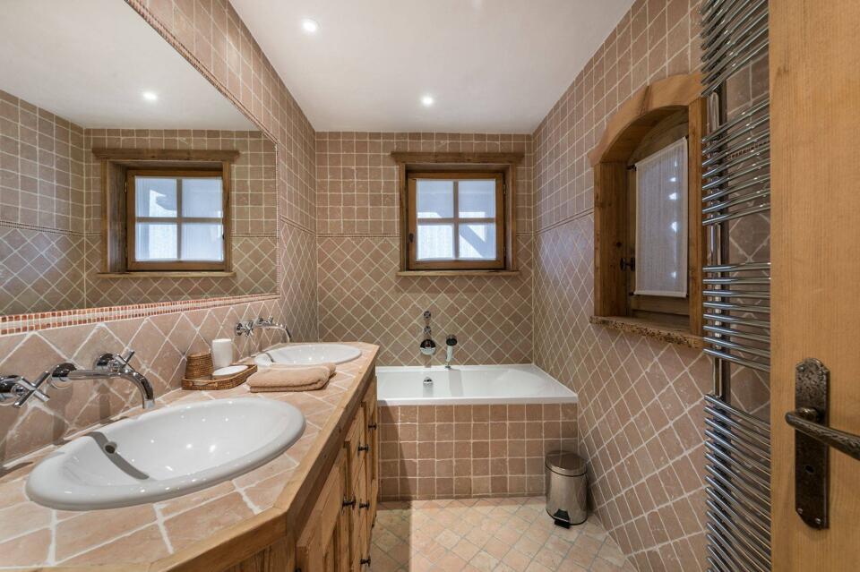 Chalet Les 3 Soeurs Gallery Image 3