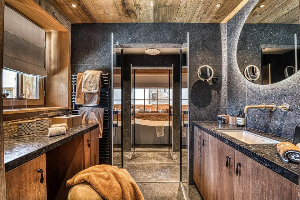 Chalet Markhor Gallery Image 2