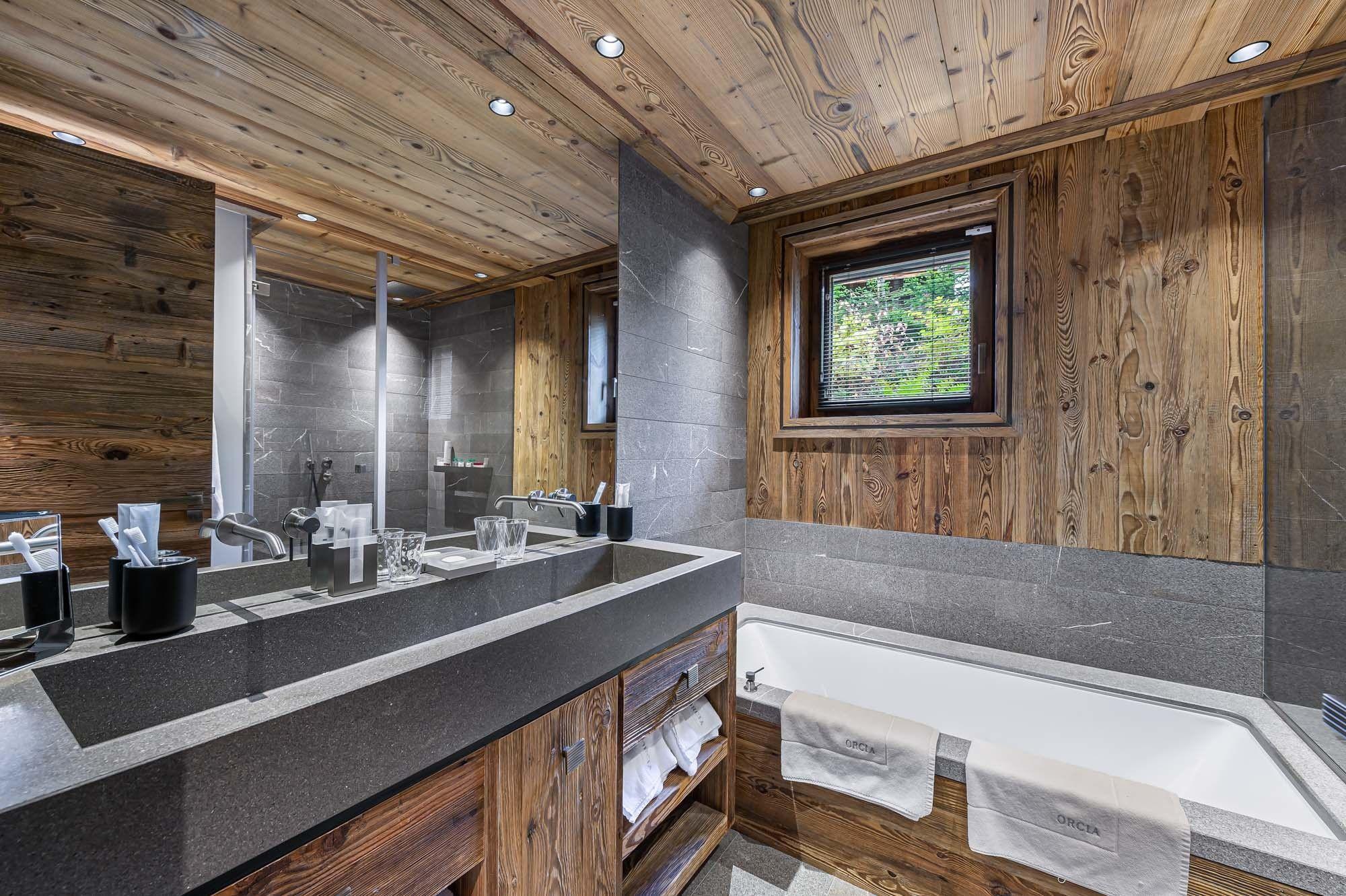 Chalet Orcia Gallery Image 2
