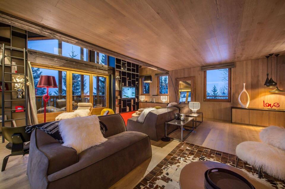 Chalet Overview Gallery Image 1